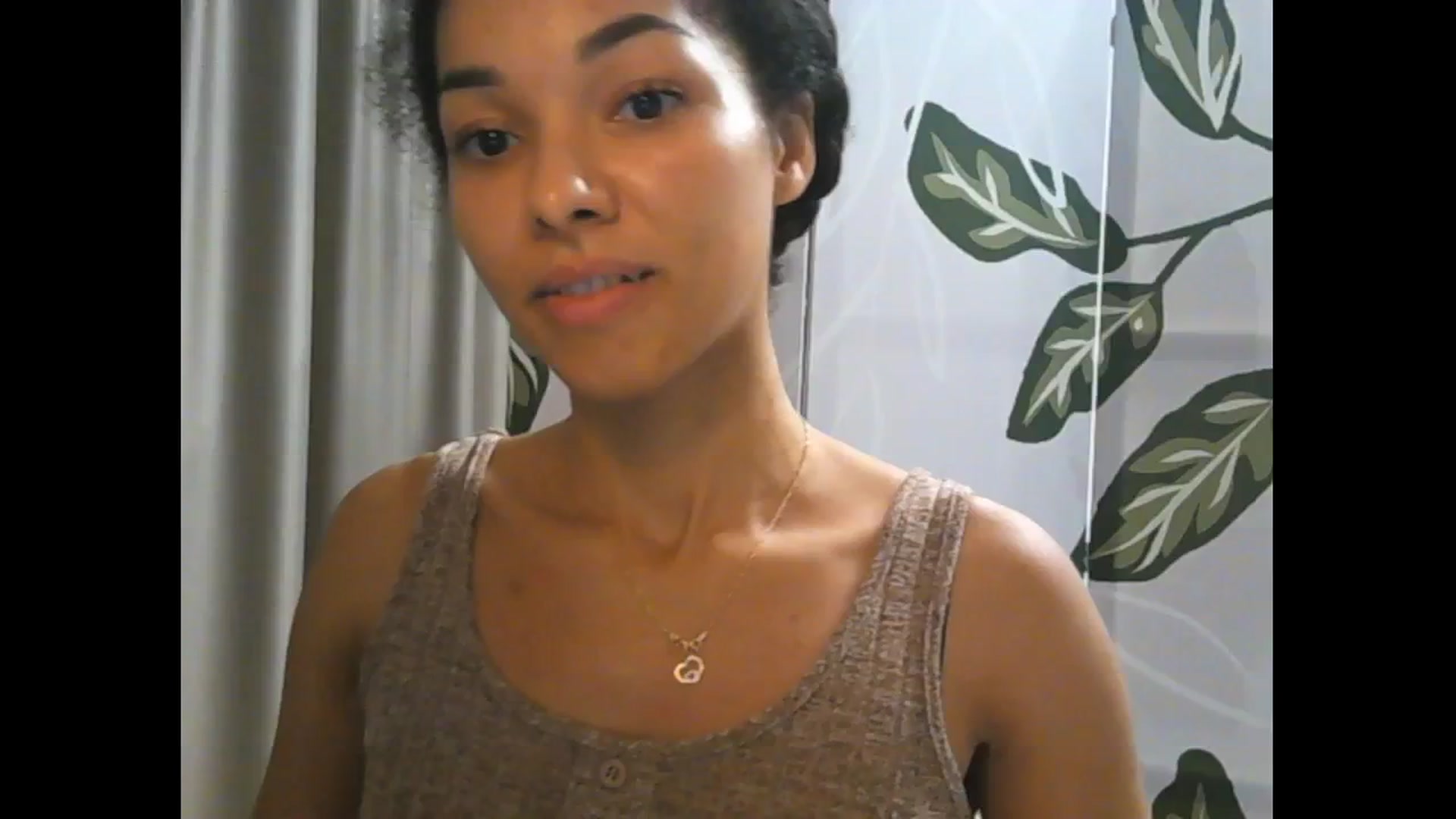 Gallery image thumbnail from Carmel_Dee's myfreecams stream on, 10/17/2024, 21:42 image 4 of 20