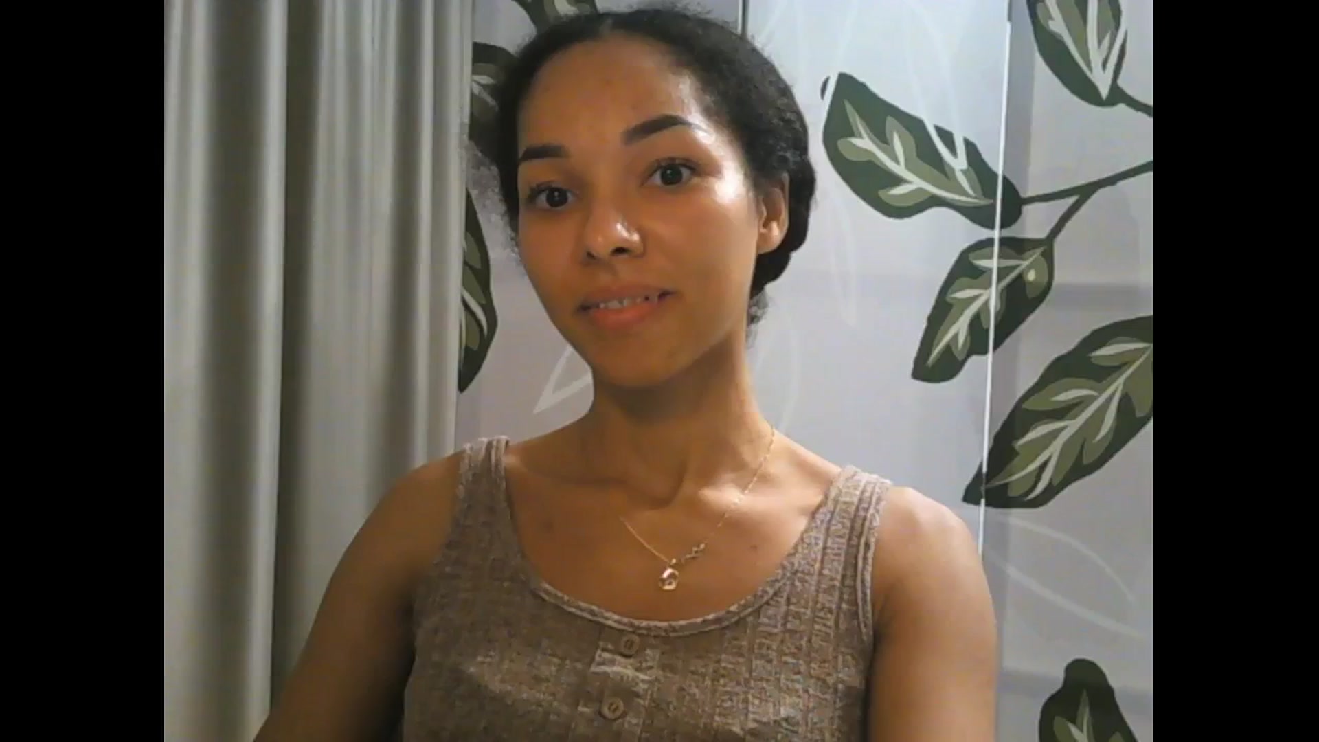 Gallery image thumbnail from Carmel_Dee's myfreecams stream on, 10/17/2024, 22:22 image 12 of 20