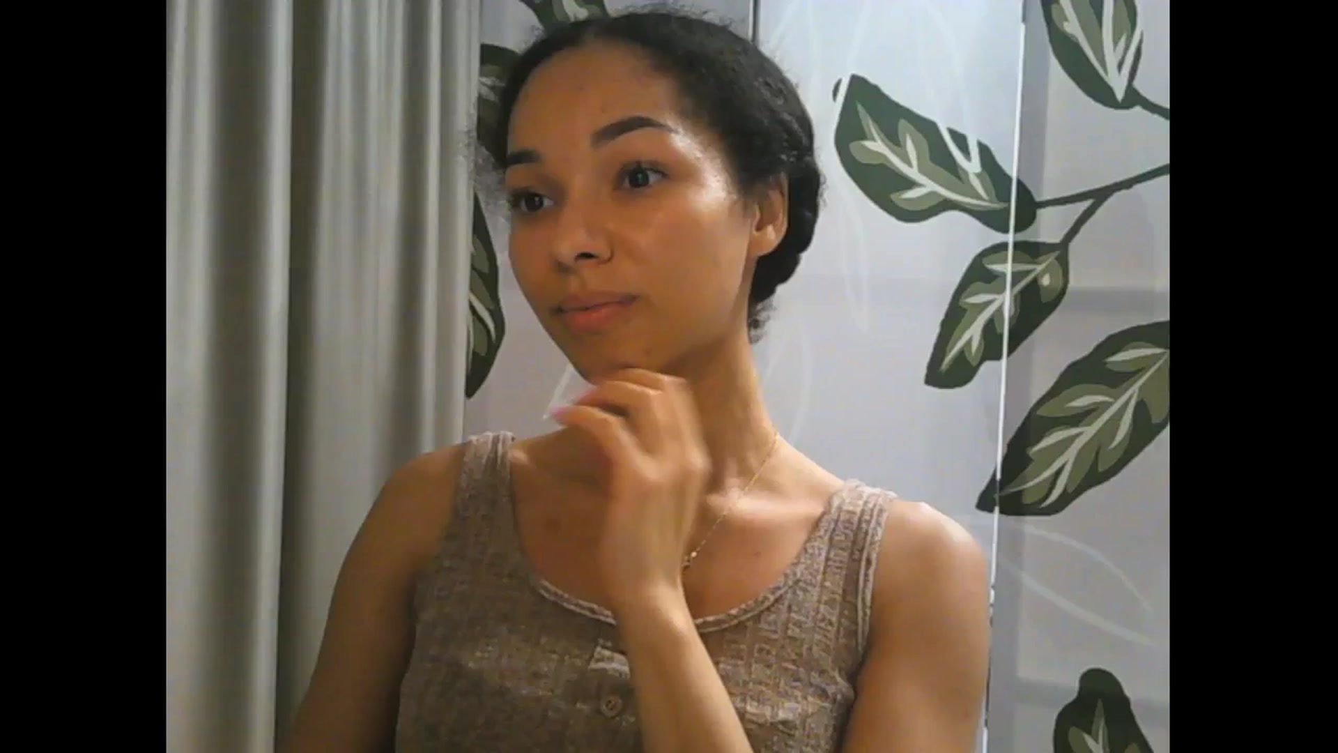 Gallery image thumbnail from Carmel_Dee's myfreecams stream on, 10/17/2024, 22:22 image 2 of 20