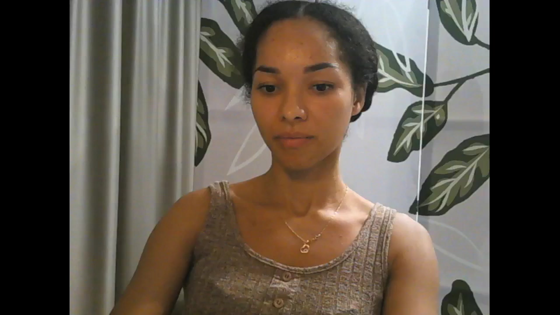 Gallery image thumbnail from Carmel_Dee's myfreecams stream on, 10/17/2024, 22:22 image 11 of 20