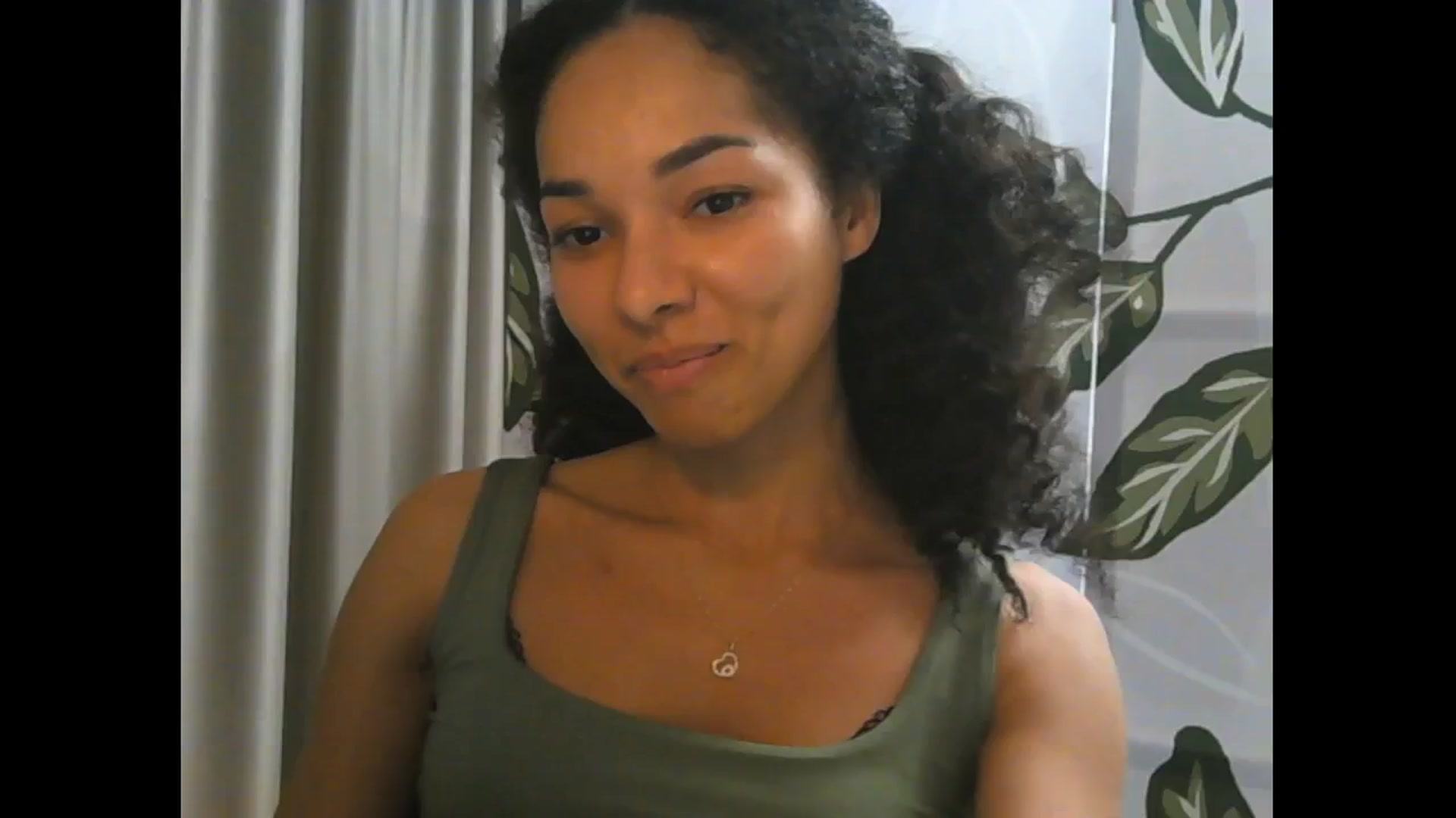 Gallery image thumbnail from Carmel_Dee's myfreecams stream on, 10/18/2024, 13:57 image 8 of 20