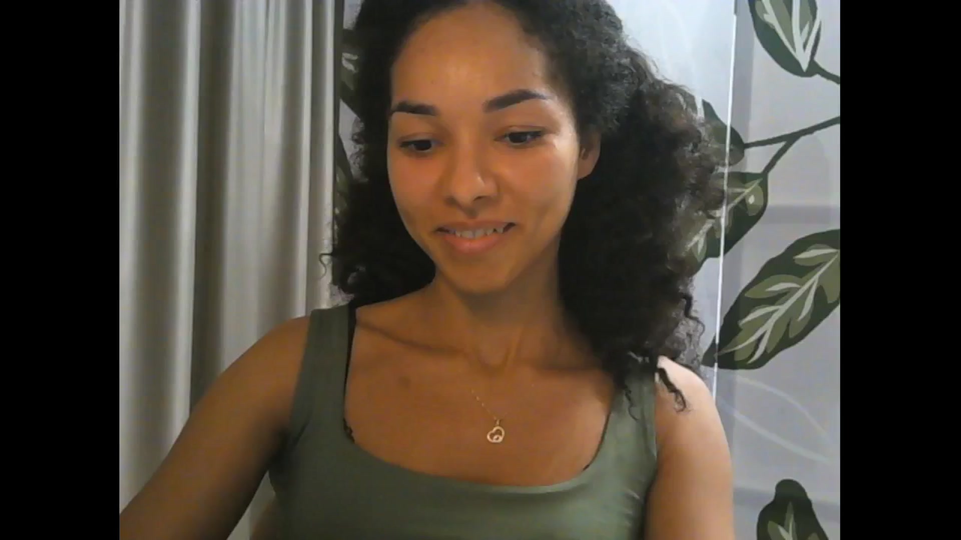 Gallery image thumbnail from Carmel_Dee's myfreecams stream on, 10/18/2024, 13:57 image 19 of 20