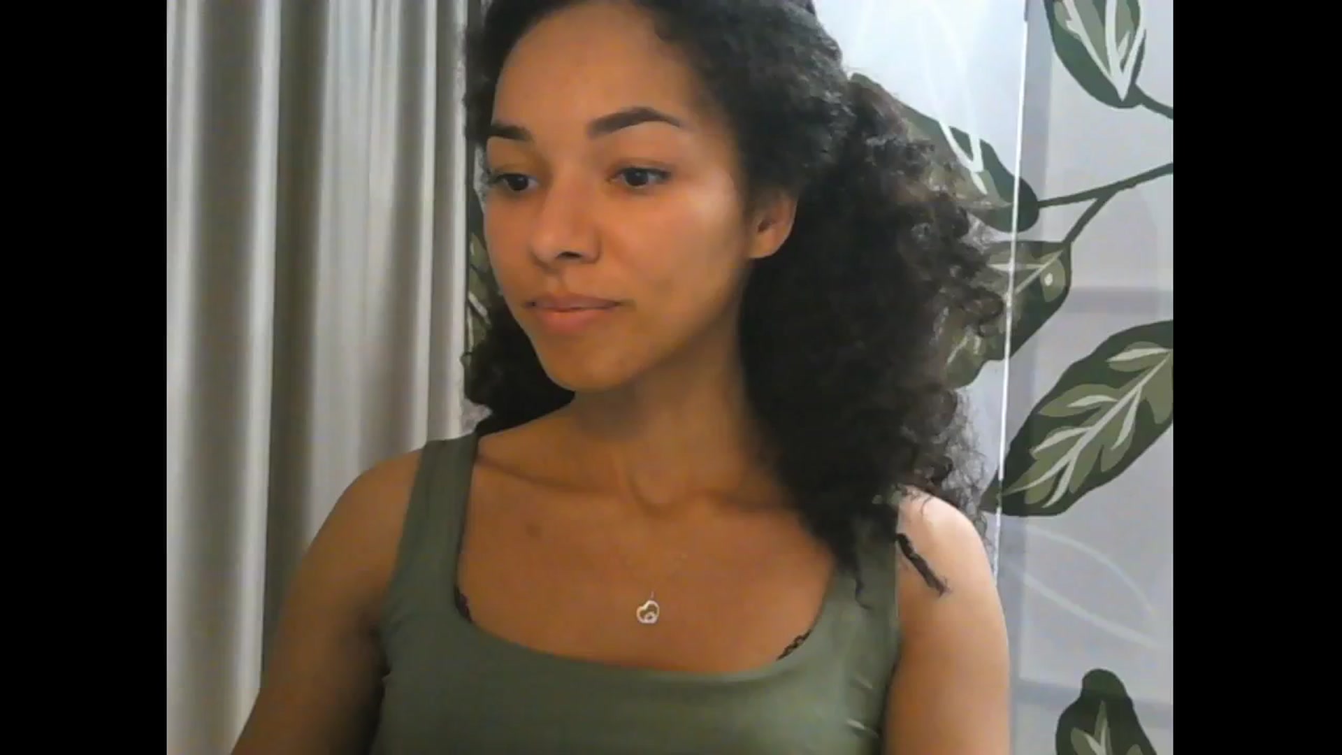 Gallery image thumbnail from Carmel_Dee's myfreecams stream on, 10/18/2024, 13:57 image 3 of 20