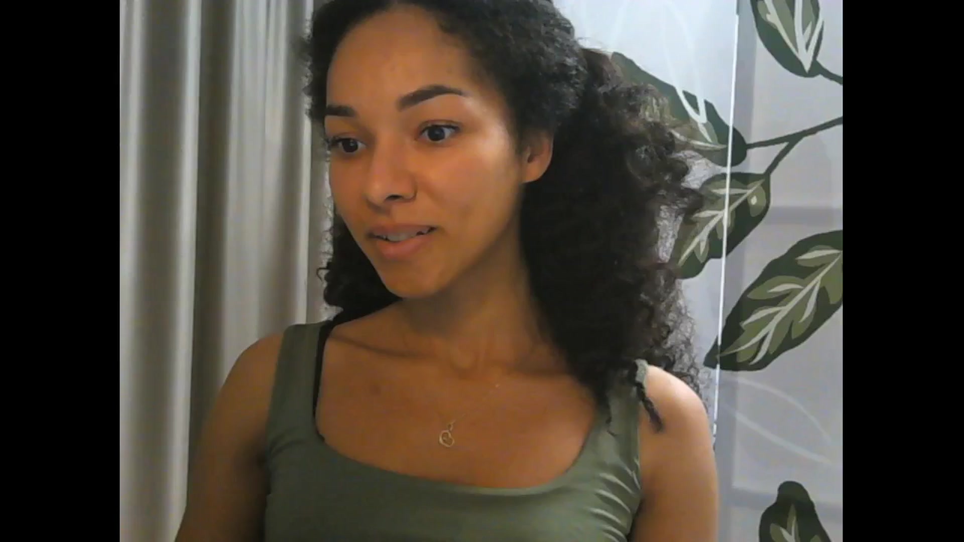 Gallery image thumbnail from Carmel_Dee's myfreecams stream on, 10/18/2024, 13:57 image 15 of 20