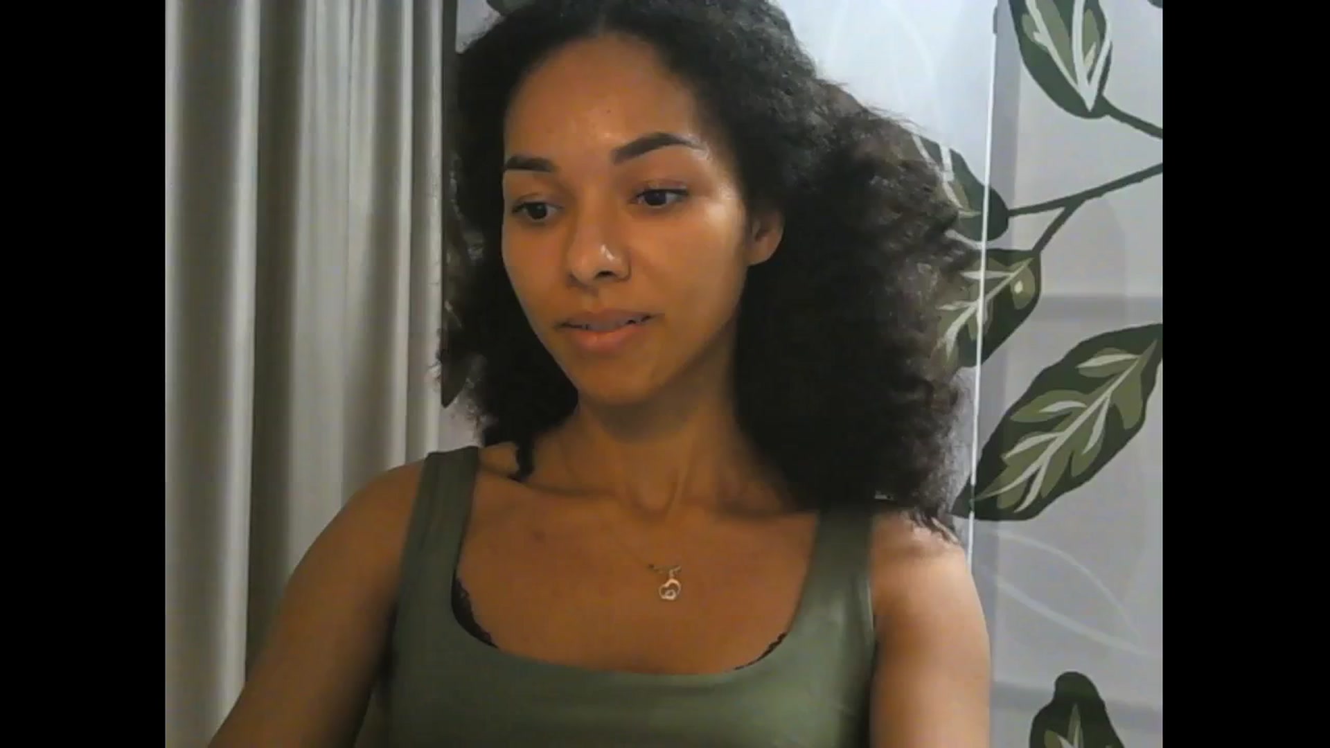 Gallery image thumbnail from Carmel_Dee's myfreecams stream on, 10/18/2024, 20:58 image 12 of 20