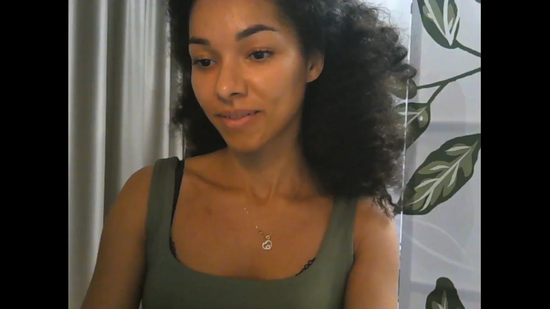 Gallery image thumbnail from Carmel_Dee's myfreecams stream on, 10/18/2024, 20:58 image 7 of 20