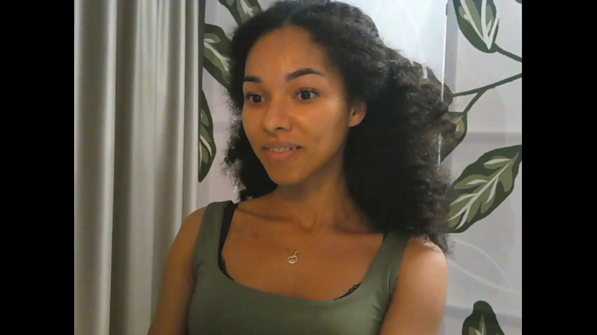 Gallery image thumbnail from Carmel_Dee's myfreecams stream on, 10/18/2024, 20:58 image 8 of 20