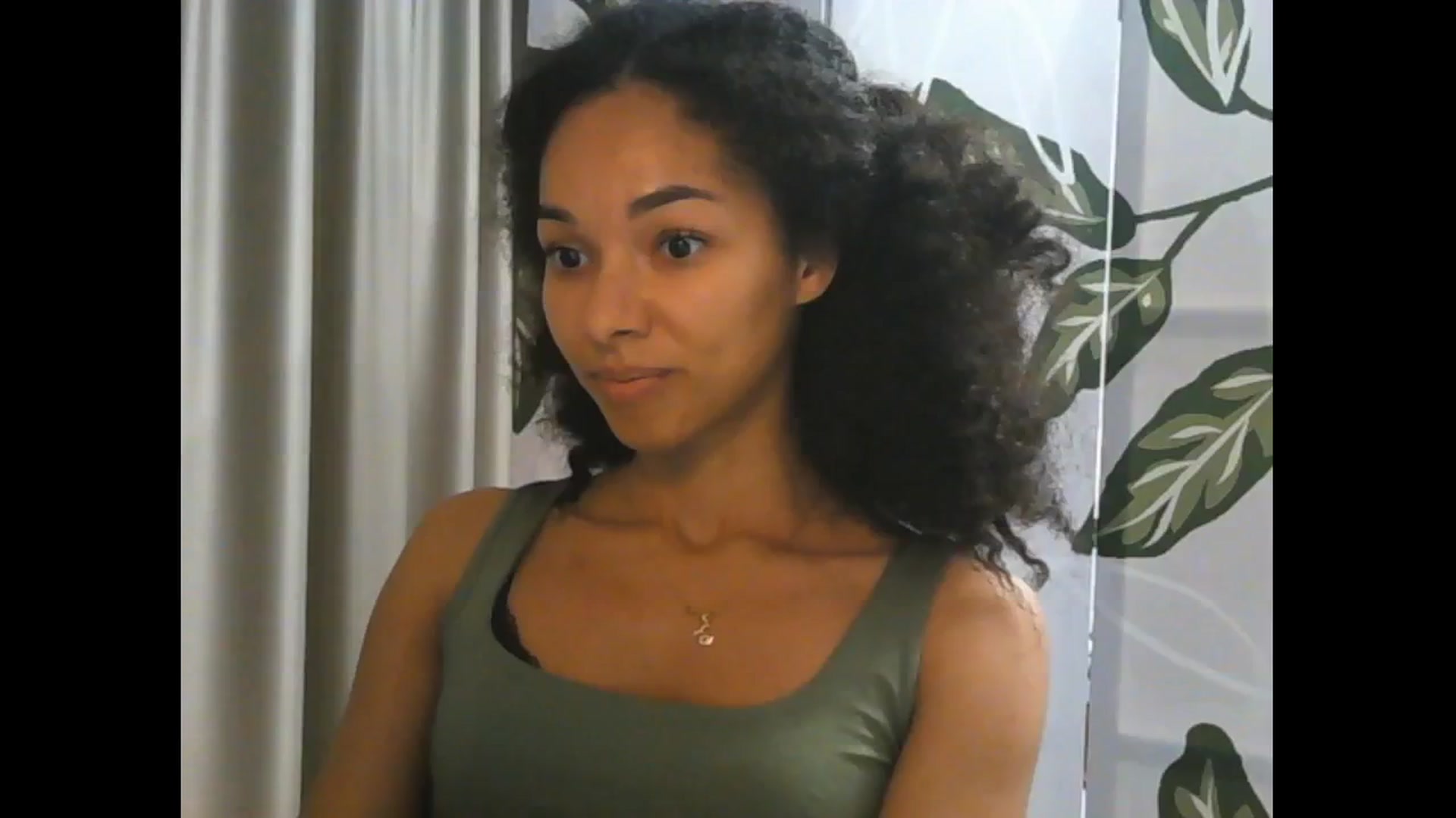 Gallery image thumbnail from Carmel_Dee's myfreecams stream on, 10/18/2024, 21:32 image 13 of 20