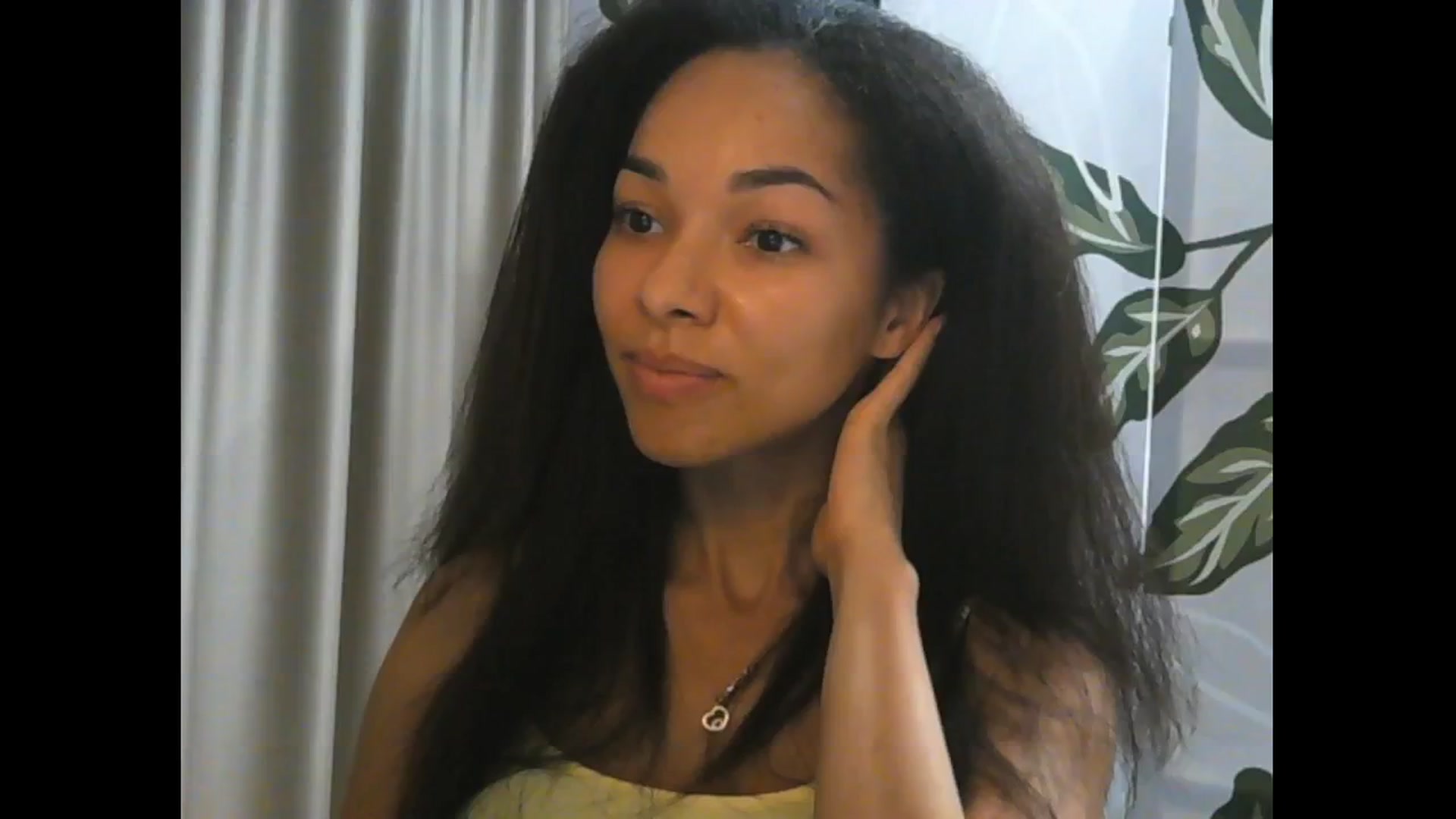 Gallery image thumbnail from Carmel_Dee's myfreecams stream on, 10/21/2024, 15:05 image 12 of 20
