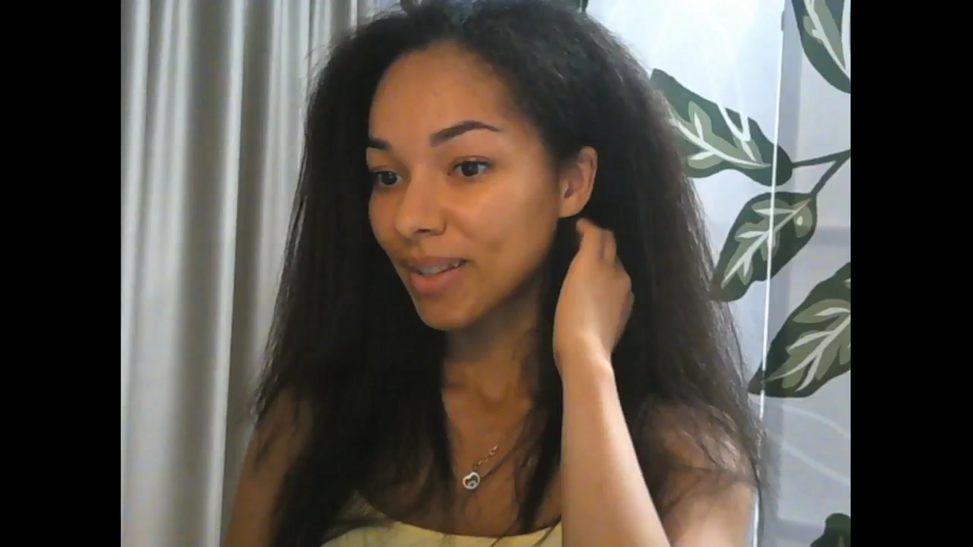 Gallery image thumbnail from Carmel_Dee's myfreecams stream on, 10/21/2024, 15:05 image 13 of 20