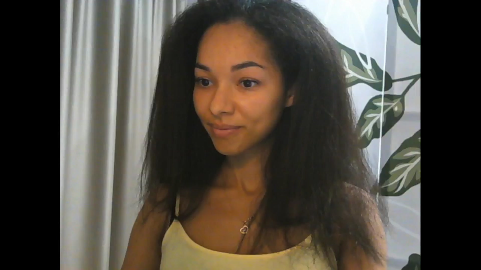 Gallery image thumbnail from Carmel_Dee's myfreecams stream on, 10/21/2024, 15:05 image 18 of 20