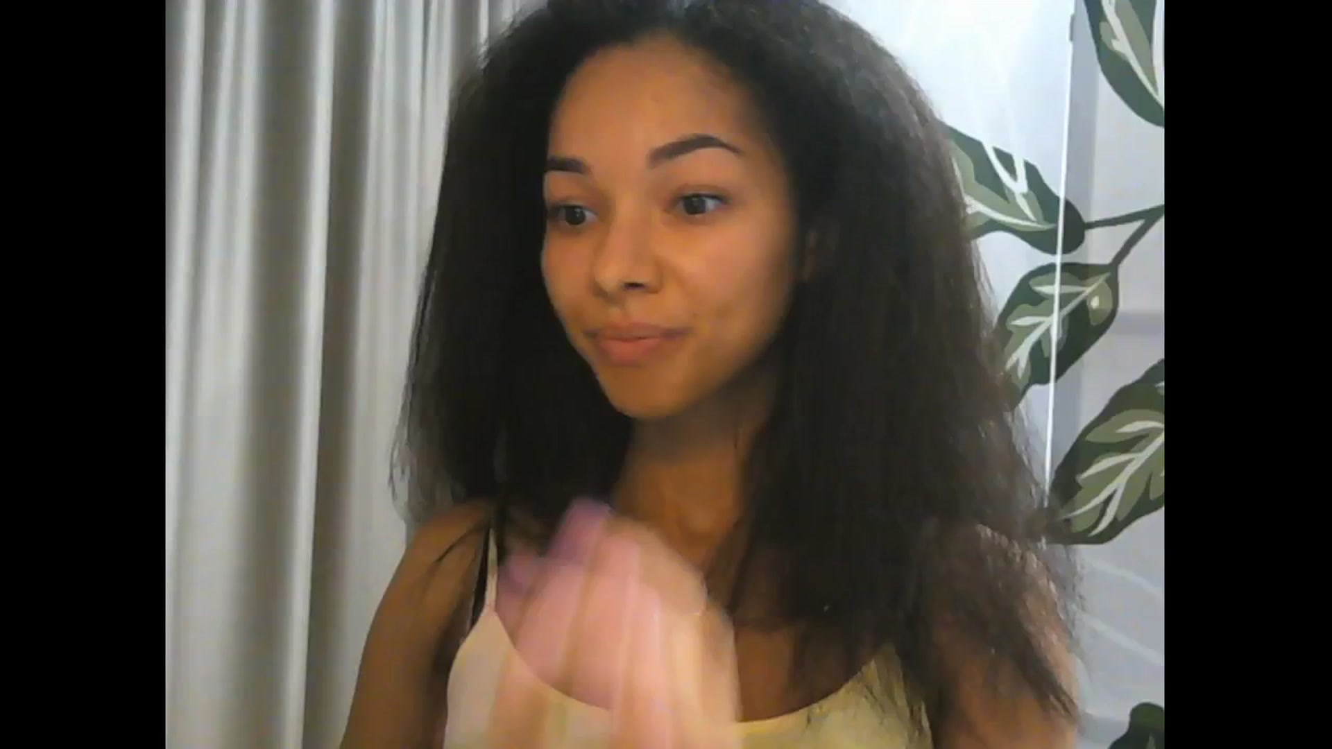 Gallery image thumbnail from Carmel_Dee's myfreecams stream on, 10/21/2024, 15:05 image 17 of 20