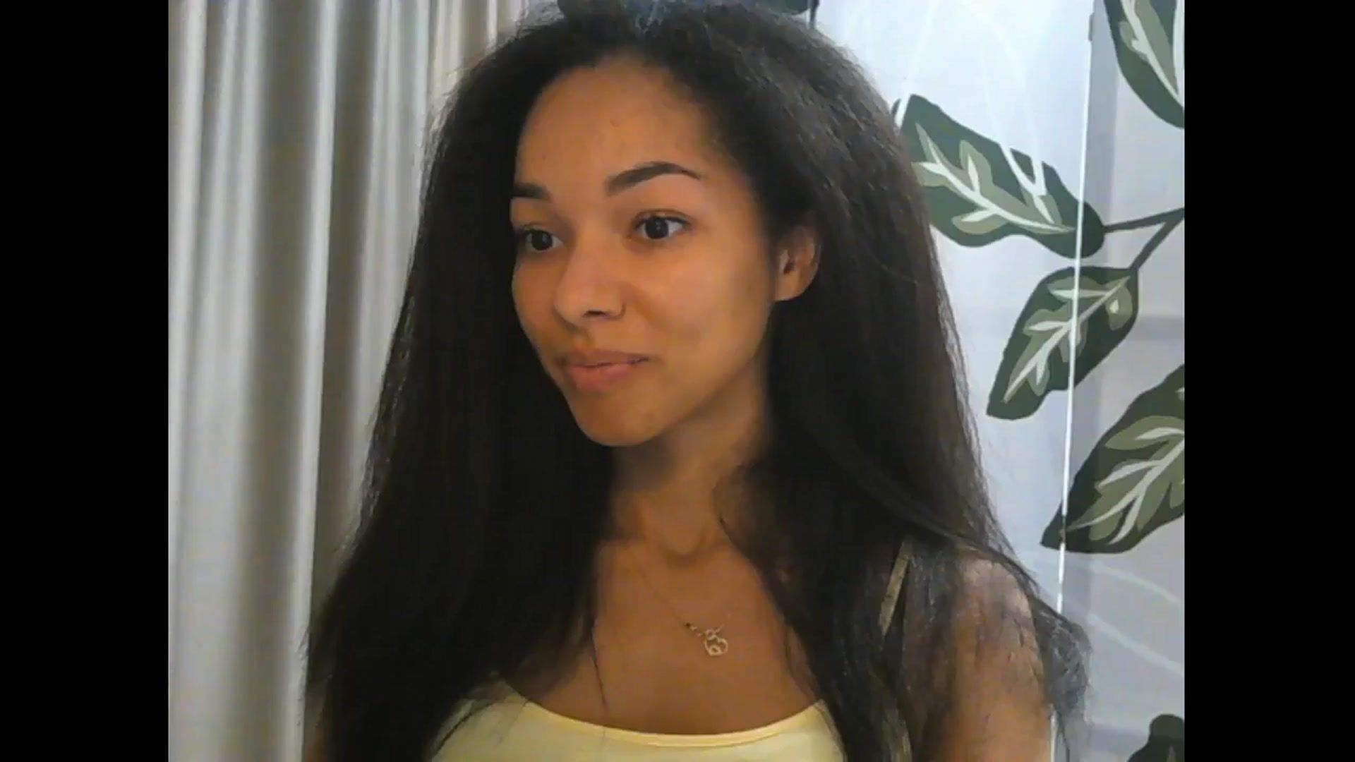 Gallery image thumbnail from Carmel_Dee's myfreecams stream on, 10/21/2024, 15:05 image 4 of 20