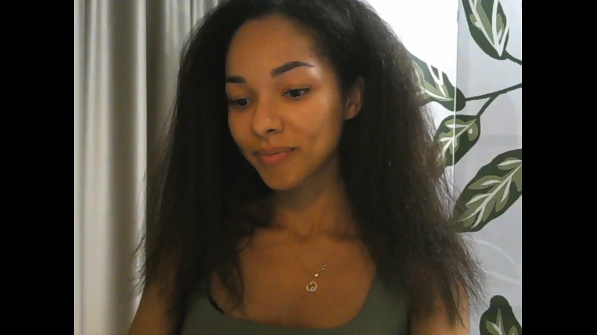 Gallery image thumbnail from Carmel_Dee's myfreecams stream on, 10/25/2024, 20:57 image 10 of 20