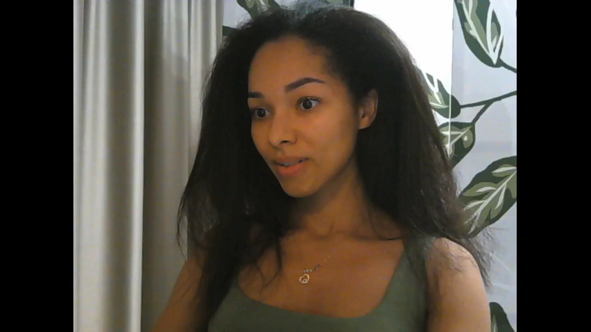 Gallery image thumbnail from Carmel_Dee's myfreecams stream on, 10/25/2024, 20:57 image 1 of 20