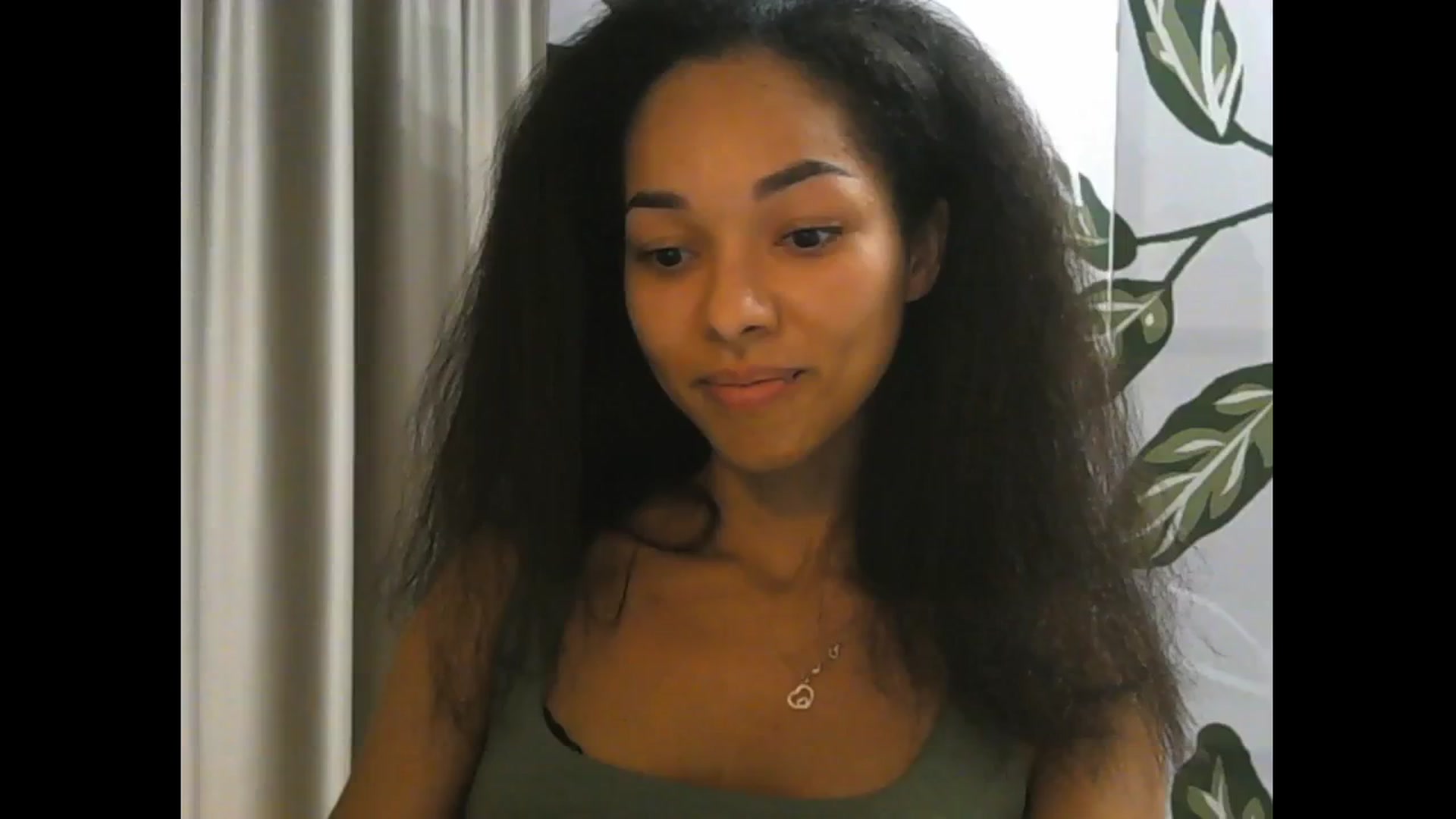 Gallery image thumbnail from Carmel_Dee's myfreecams stream on, 10/25/2024, 20:57 image 12 of 20