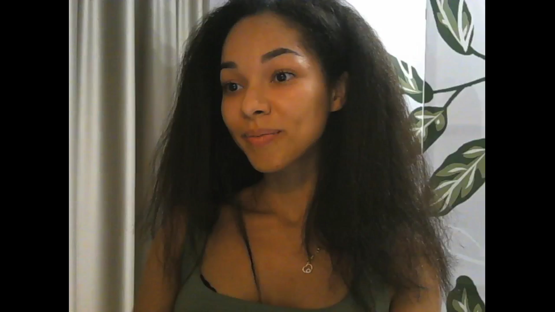 Gallery image thumbnail from Carmel_Dee's myfreecams stream on, 10/25/2024, 20:57 image 14 of 20
