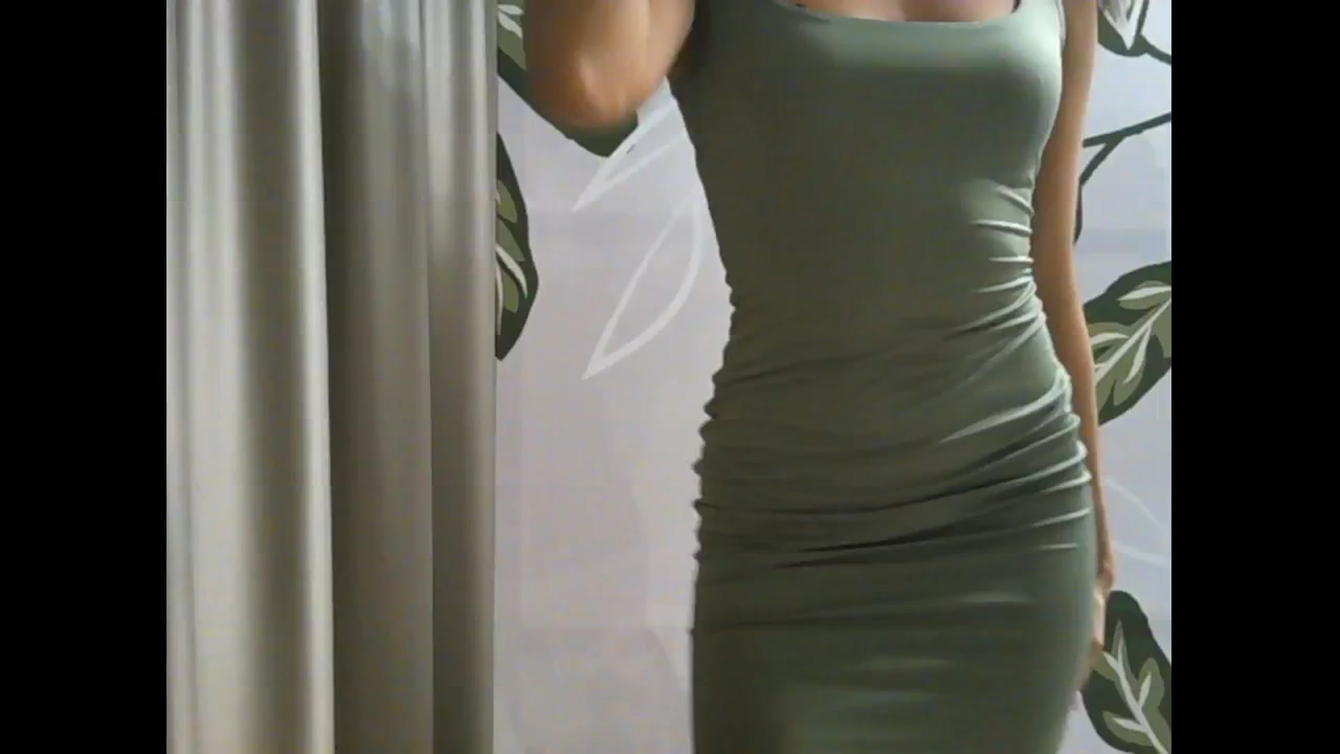 Gallery image thumbnail from Carmel_Dee's myfreecams stream on, 10/25/2024, 20:57 image 7 of 20