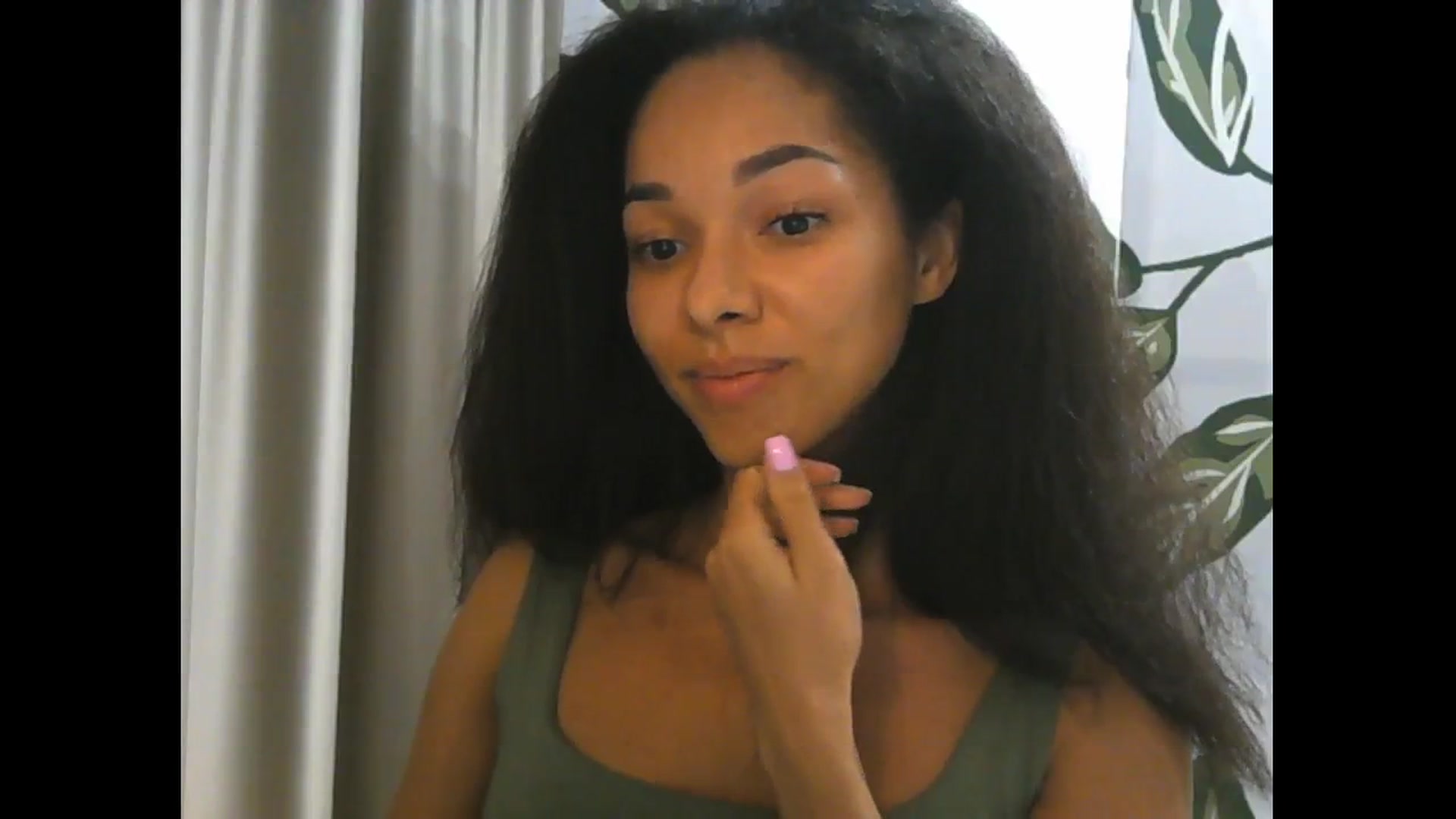 Gallery image thumbnail from Carmel_Dee's myfreecams stream on, 10/25/2024, 23:54 image 18 of 20
