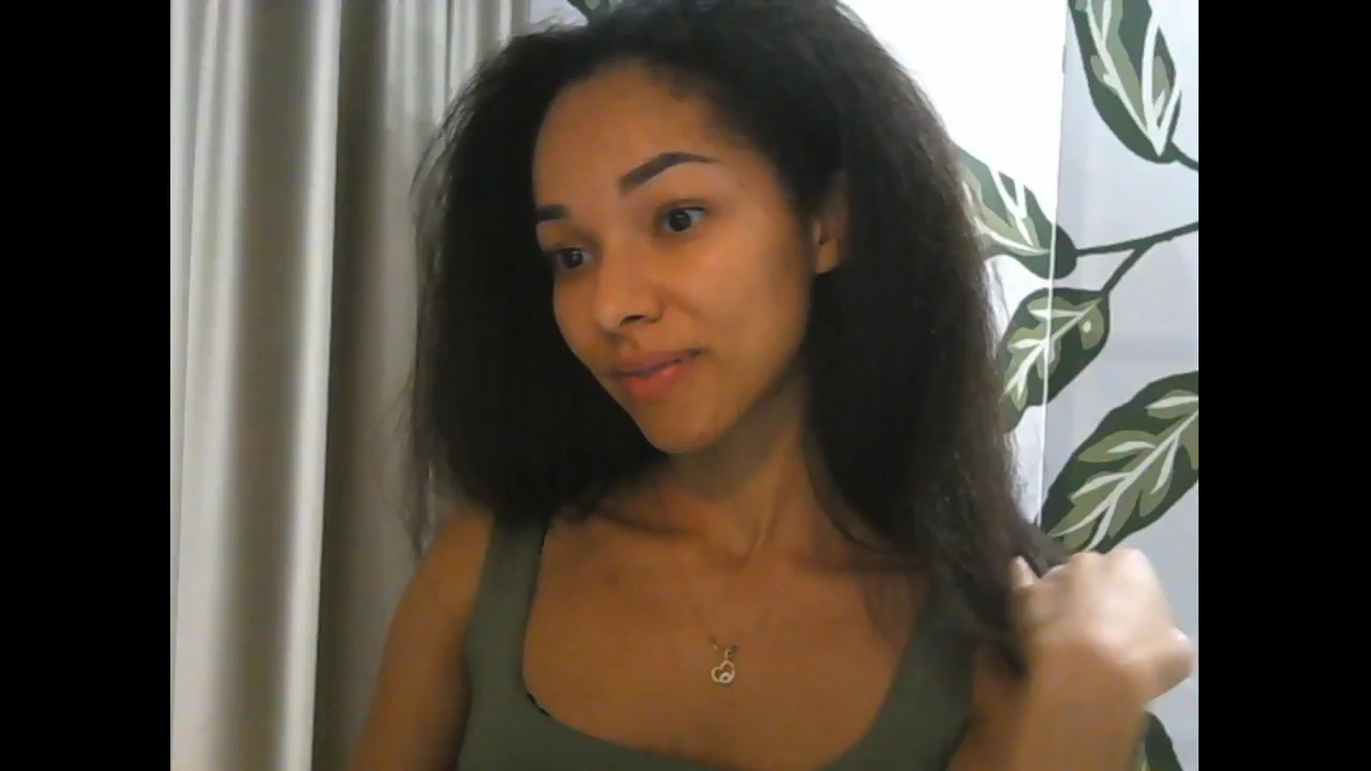 Gallery image thumbnail from Carmel_Dee's myfreecams stream on, 10/25/2024, 23:54 image 9 of 20