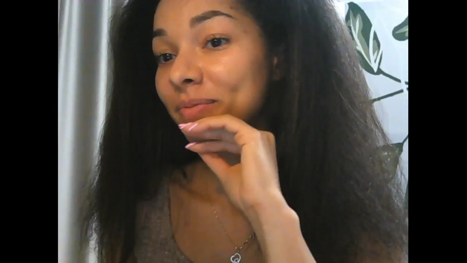 Gallery image thumbnail from Carmel_Dee's myfreecams stream on, 10/28/2024, 24:01 image 17 of 20