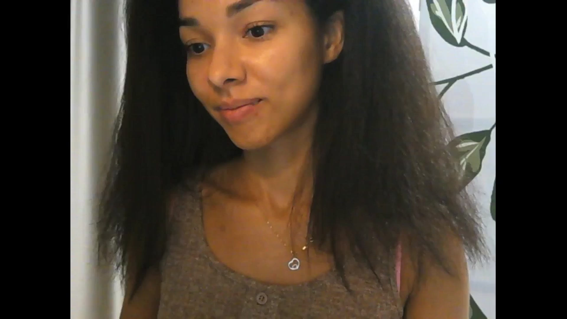 Gallery image thumbnail from Carmel_Dee's myfreecams stream on, 10/28/2024, 24:01 image 10 of 20