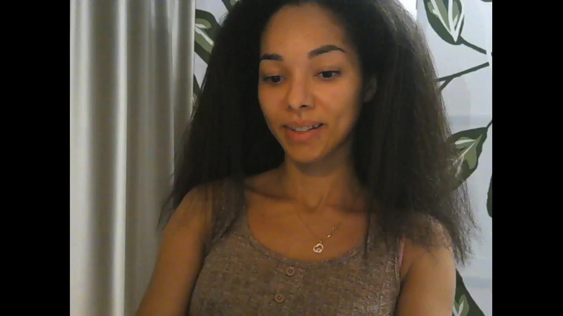 Gallery image thumbnail from Carmel_Dee's myfreecams stream on, 10/28/2024, 24:01 image 2 of 20