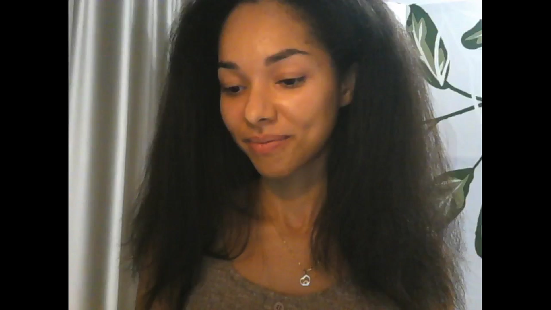 Gallery image thumbnail from Carmel_Dee's myfreecams stream on, 10/28/2024, 24:14 image 13 of 20