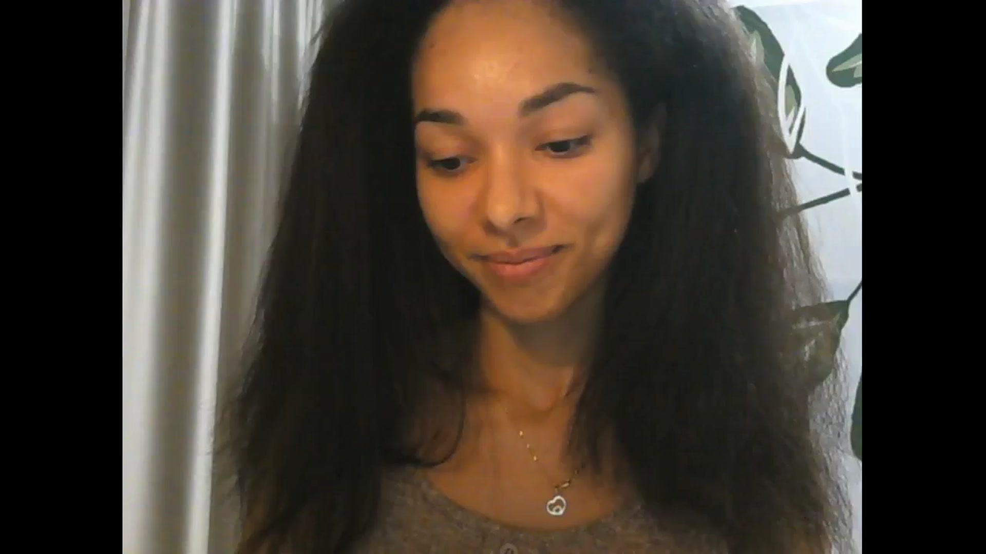 Gallery image thumbnail from Carmel_Dee's myfreecams stream on, 10/28/2024, 24:14 image 11 of 20