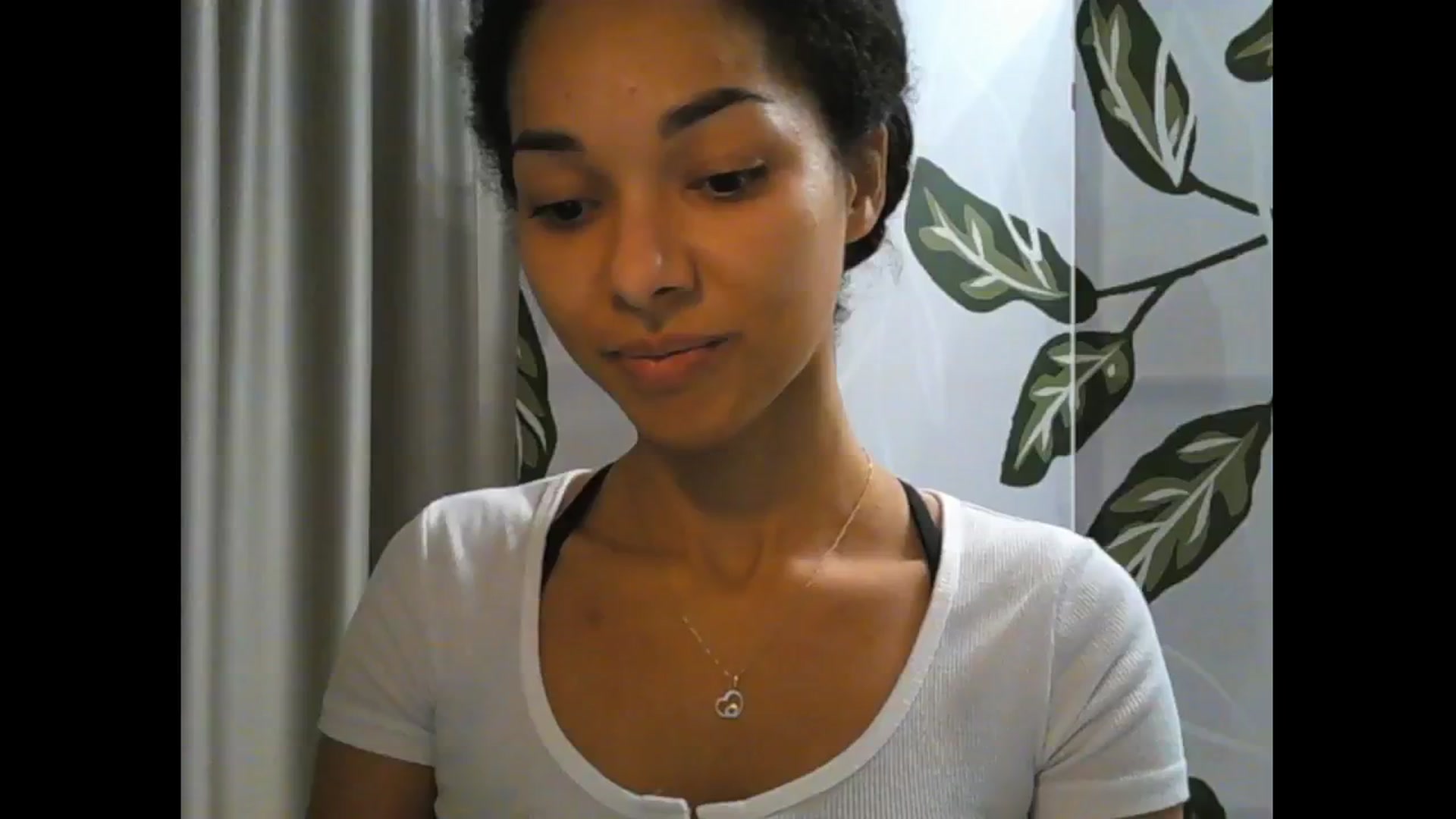 Gallery image thumbnail from Carmel_Dee's myfreecams stream on, 11/04/2024, 21:04 image 11 of 20