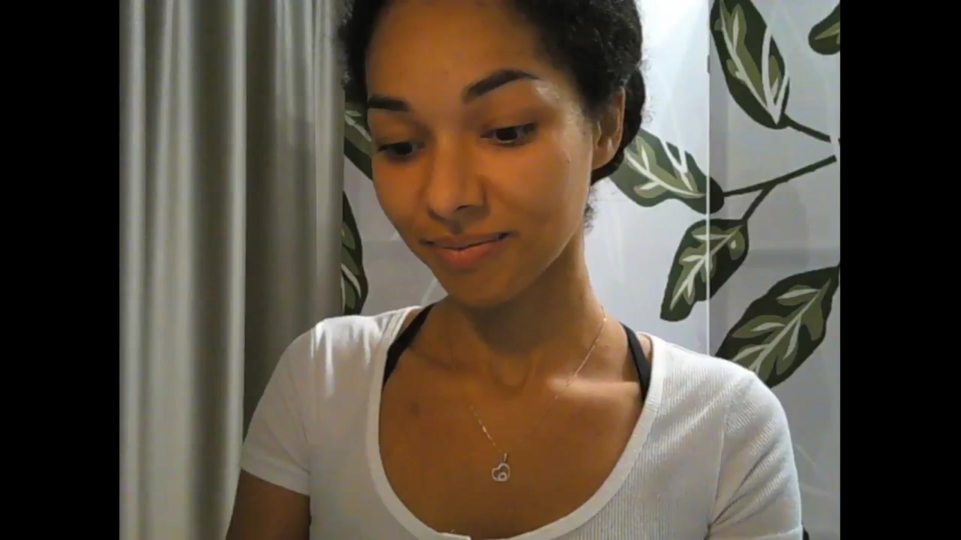 Gallery image thumbnail from Carmel_Dee's myfreecams stream on, 11/04/2024, 21:04 image 20 of 20