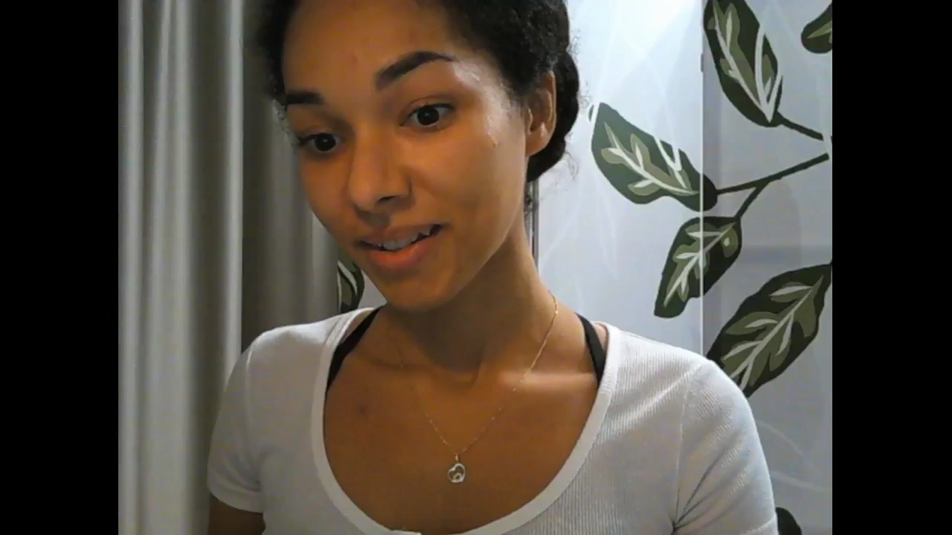 Gallery image thumbnail from Carmel_Dee's myfreecams stream on, 11/04/2024, 21:04 image 17 of 20