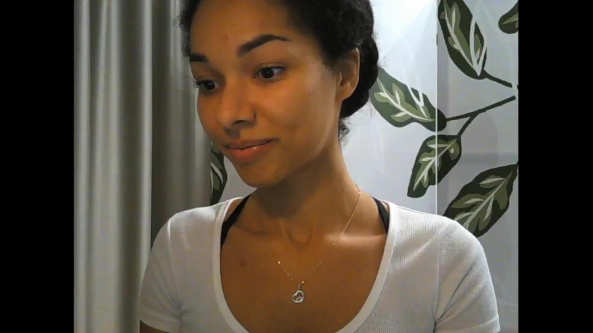 Gallery image thumbnail from Carmel_Dee's myfreecams stream on, 11/04/2024, 21:04 image 1 of 20