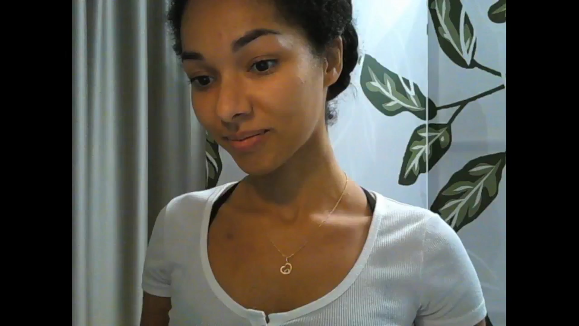 Gallery image thumbnail from Carmel_Dee's myfreecams stream on, 11/04/2024, 21:49 image 20 of 20