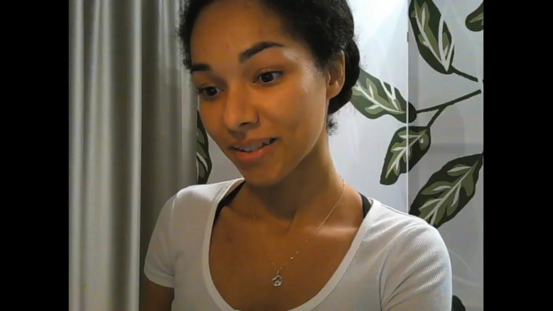 Gallery image thumbnail from Carmel_Dee's myfreecams stream on, 11/04/2024, 21:49 image 5 of 20