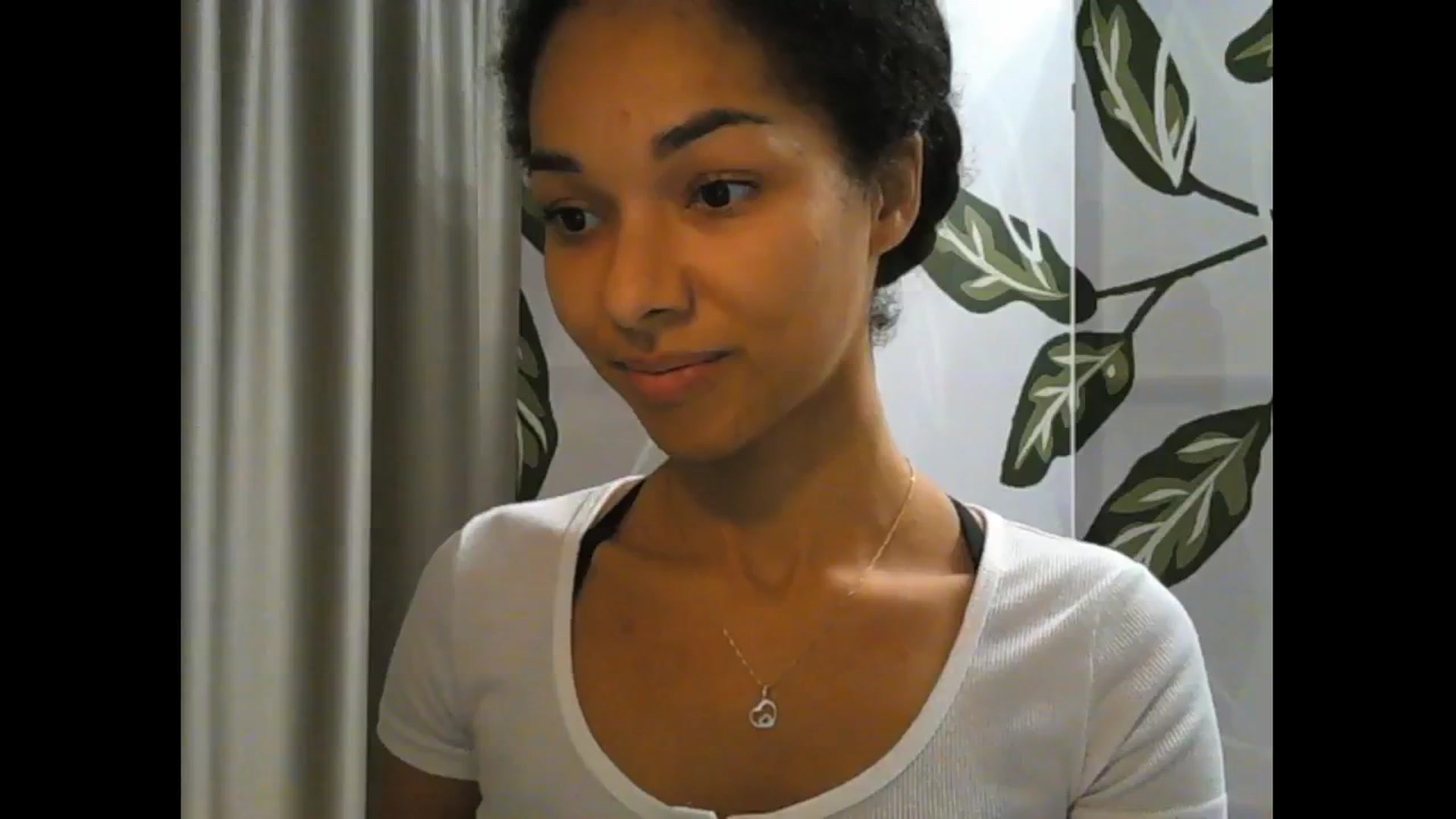 Gallery image thumbnail from Carmel_Dee's myfreecams stream on, 11/04/2024, 21:49 image 10 of 20