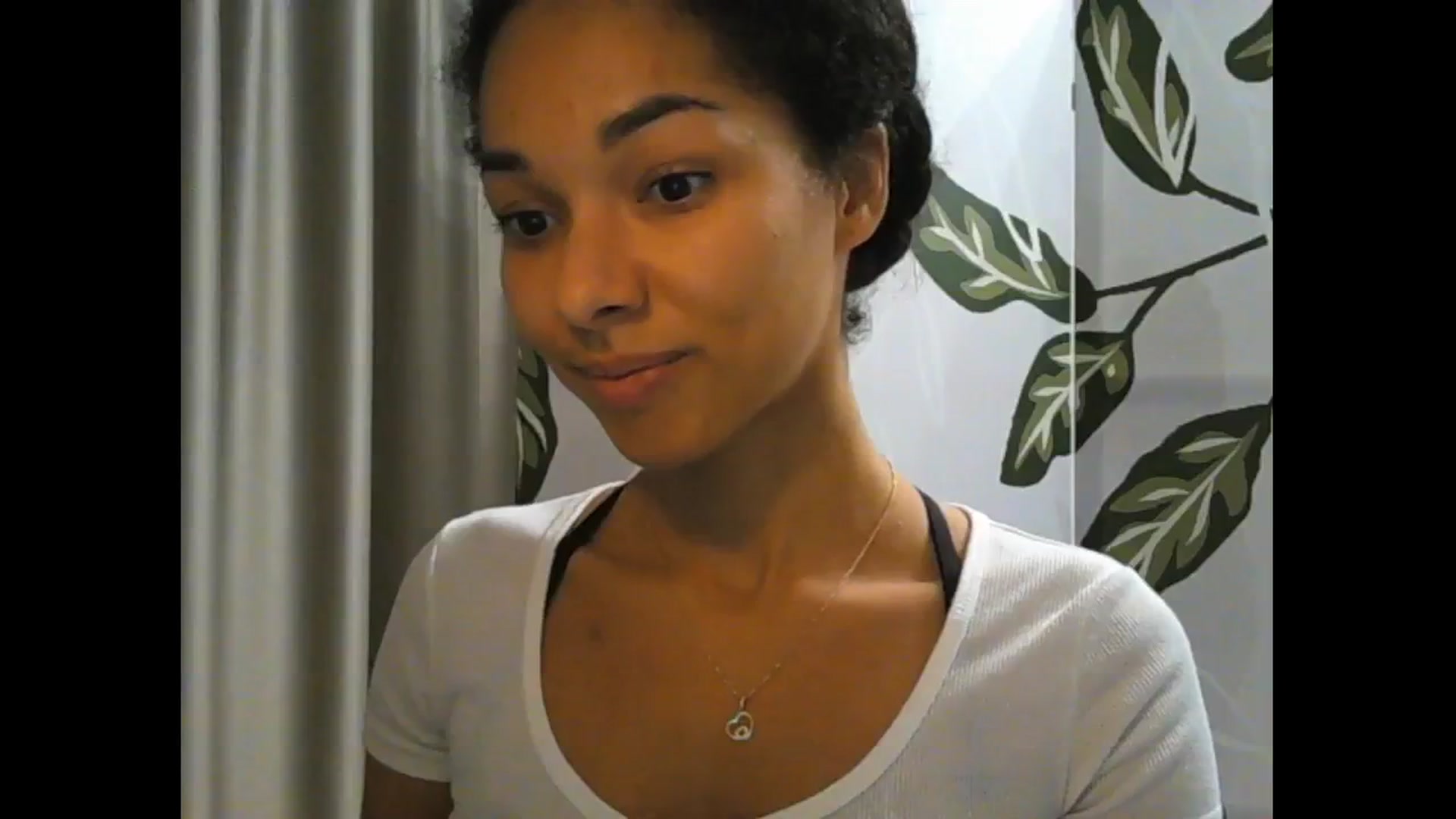 Gallery image thumbnail from Carmel_Dee's myfreecams stream on, 11/04/2024, 21:49 image 3 of 20