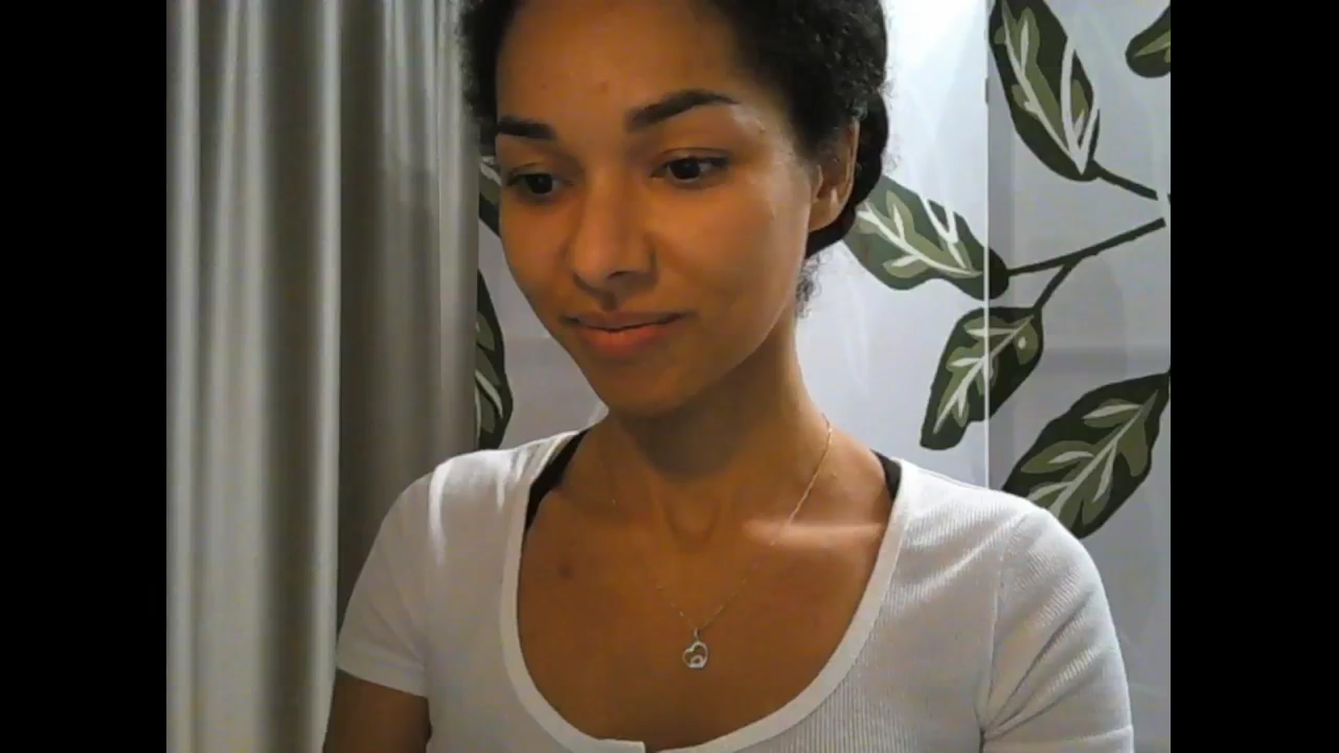 Gallery image thumbnail from Carmel_Dee's myfreecams stream on, 11/04/2024, 22:47 image 16 of 20