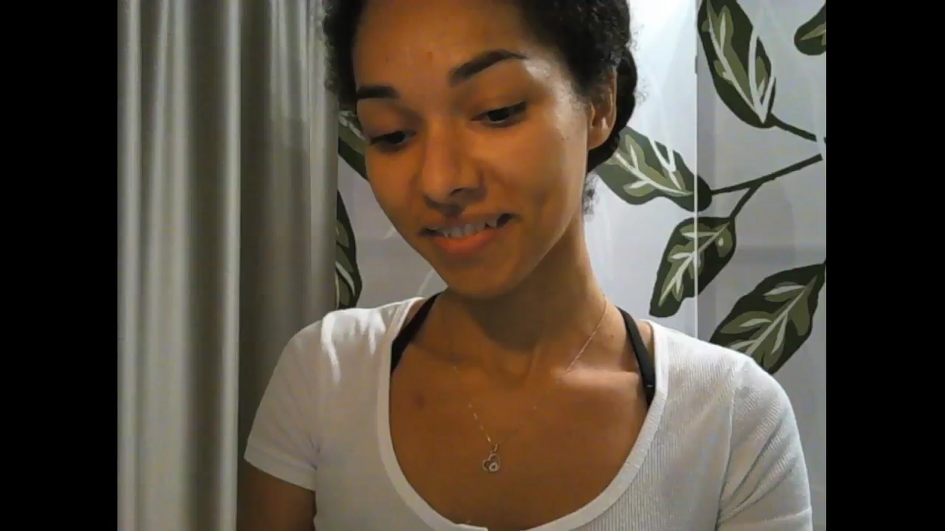 Gallery image thumbnail from Carmel_Dee's myfreecams stream on, 11/04/2024, 22:47 image 20 of 20