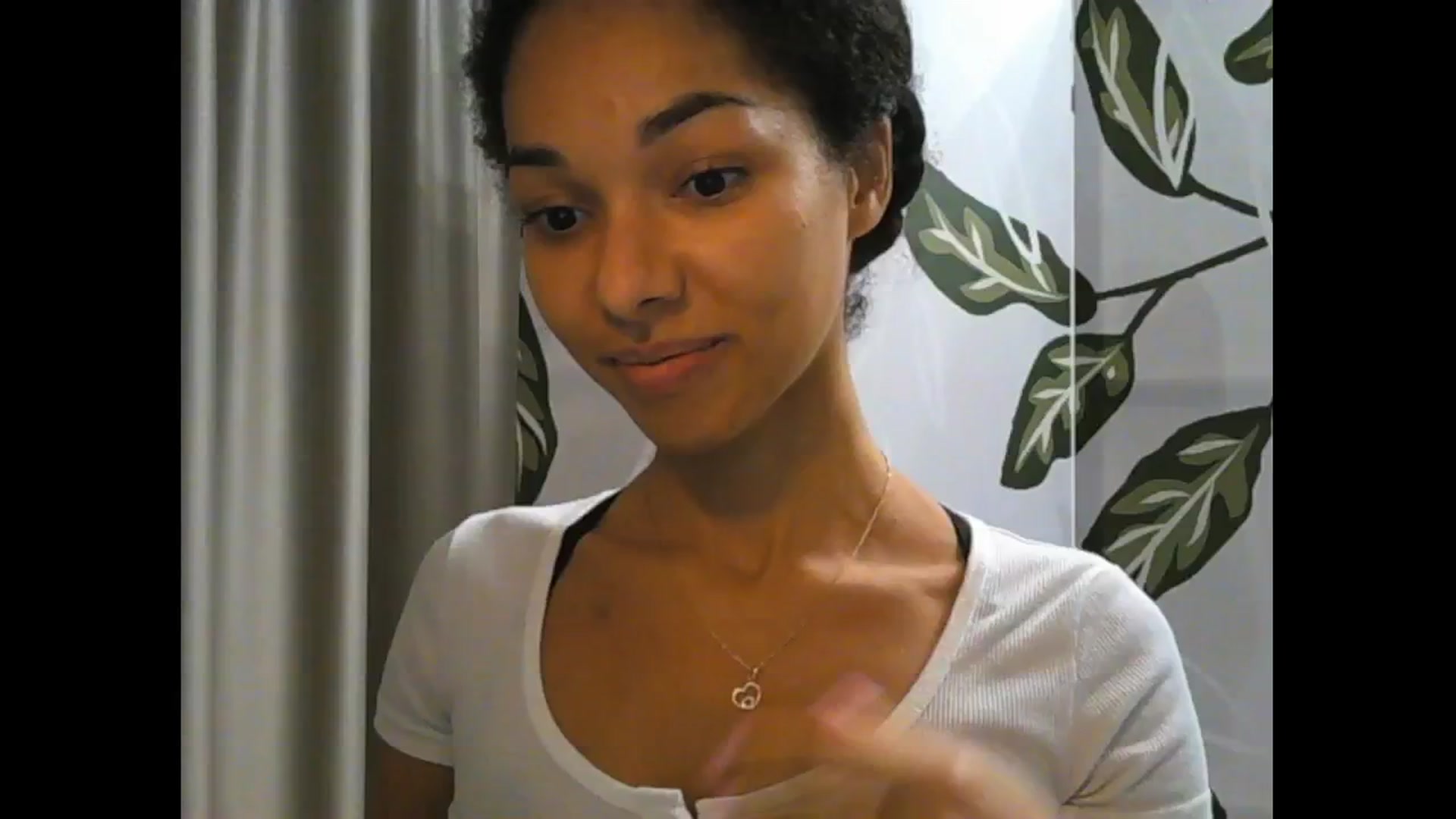 Gallery image thumbnail from Carmel_Dee's myfreecams stream on, 11/04/2024, 22:47 image 15 of 20