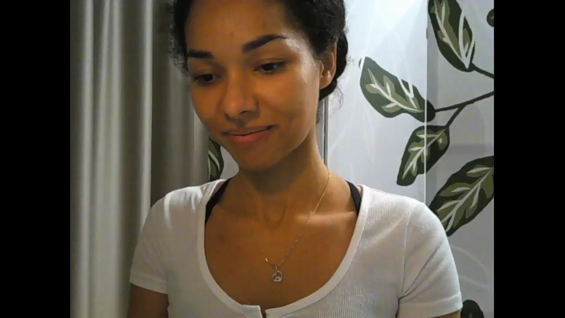 Gallery image thumbnail from Carmel_Dee's myfreecams stream on, 11/05/2024, 24:52 image 4 of 20
