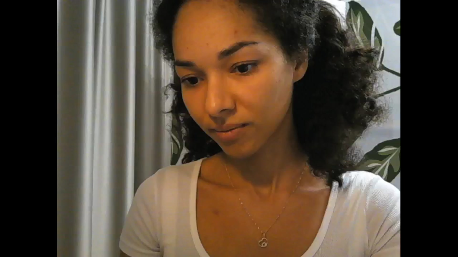 Gallery image thumbnail from Carmel_Dee's myfreecams stream on, 11/06/2024, 14:14 image 16 of 20