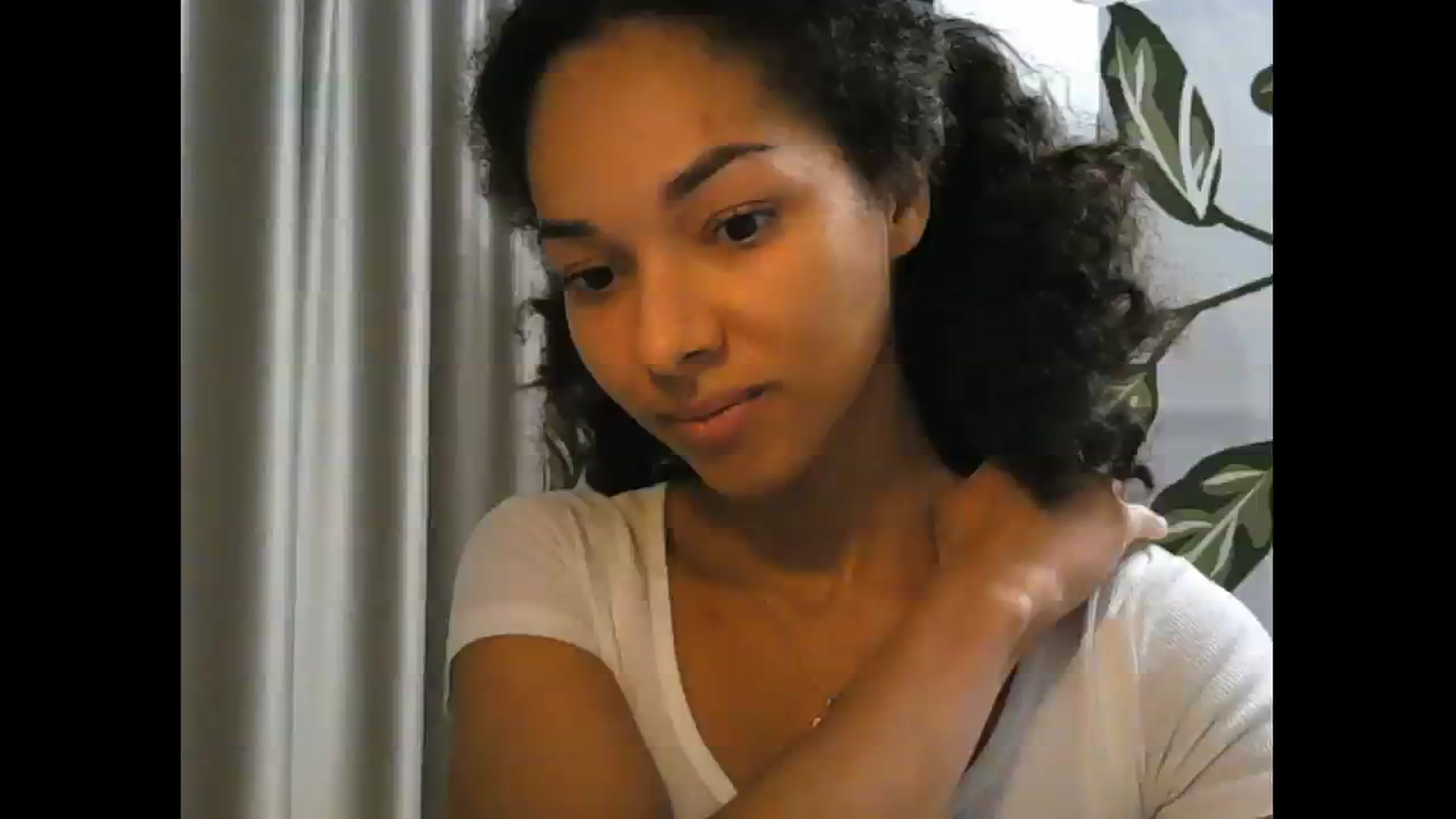 Gallery image thumbnail from Carmel_Dee's myfreecams stream on, 11/06/2024, 14:14 image 14 of 20