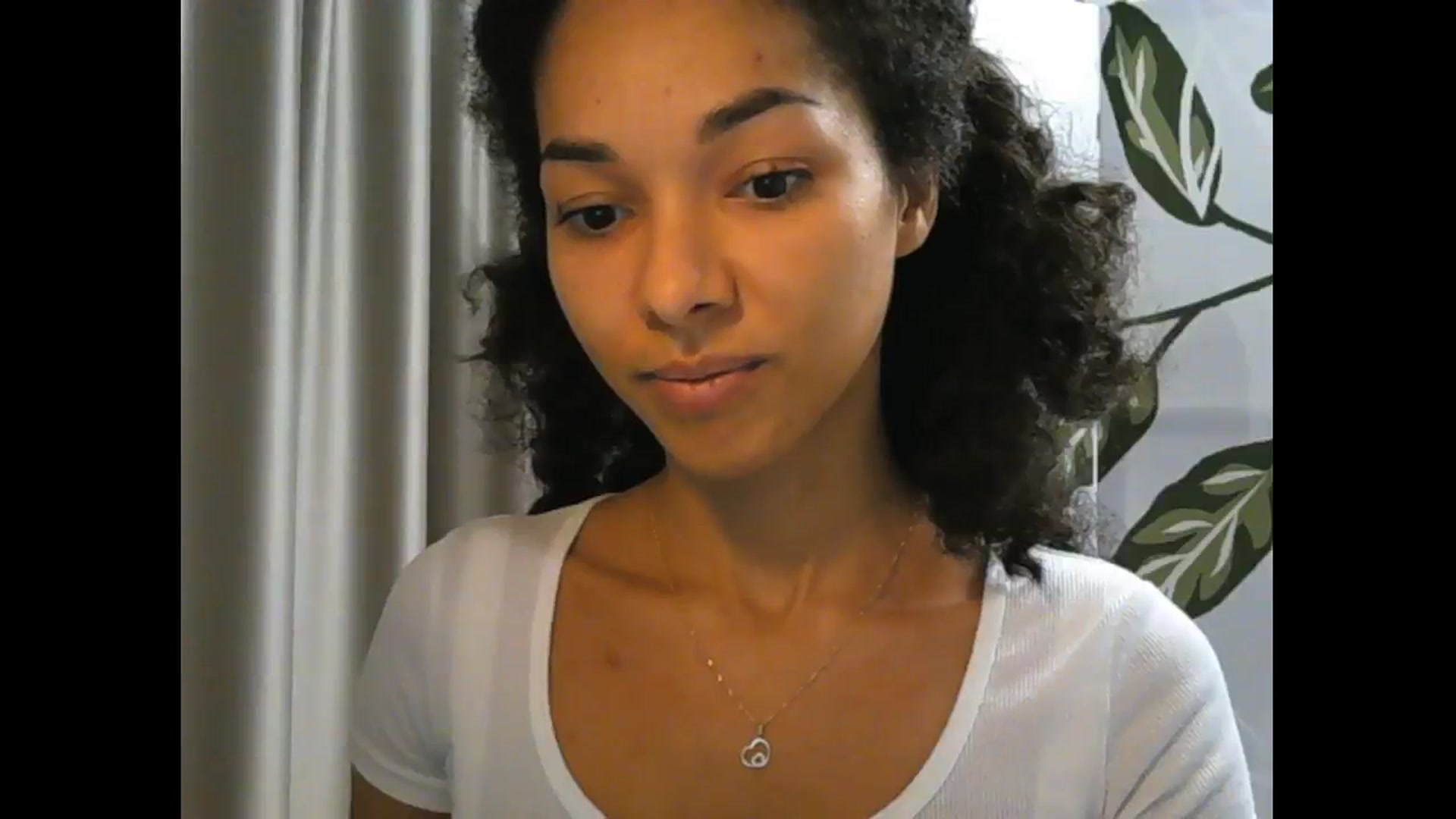 Gallery image thumbnail from Carmel_Dee's myfreecams stream on, 11/06/2024, 14:14 image 12 of 20