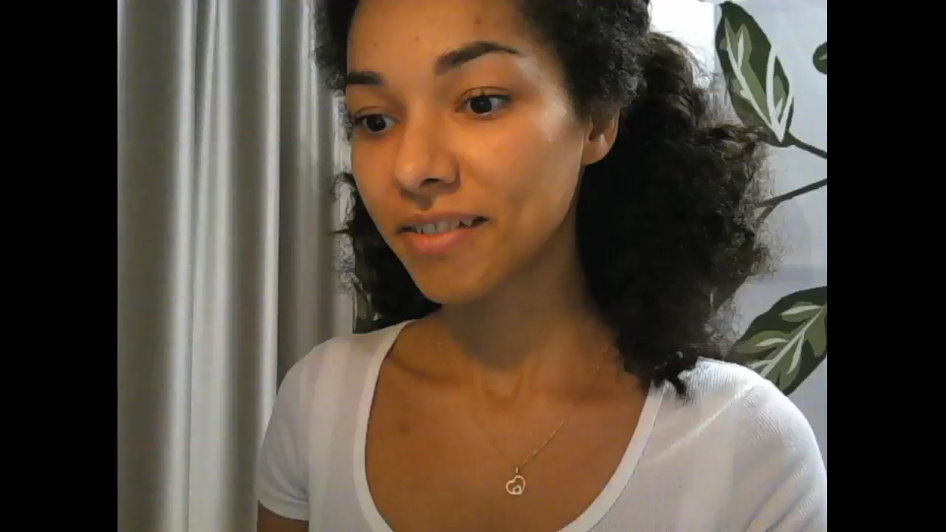Gallery image thumbnail from Carmel_Dee's myfreecams stream on, 11/06/2024, 14:37 image 3 of 20