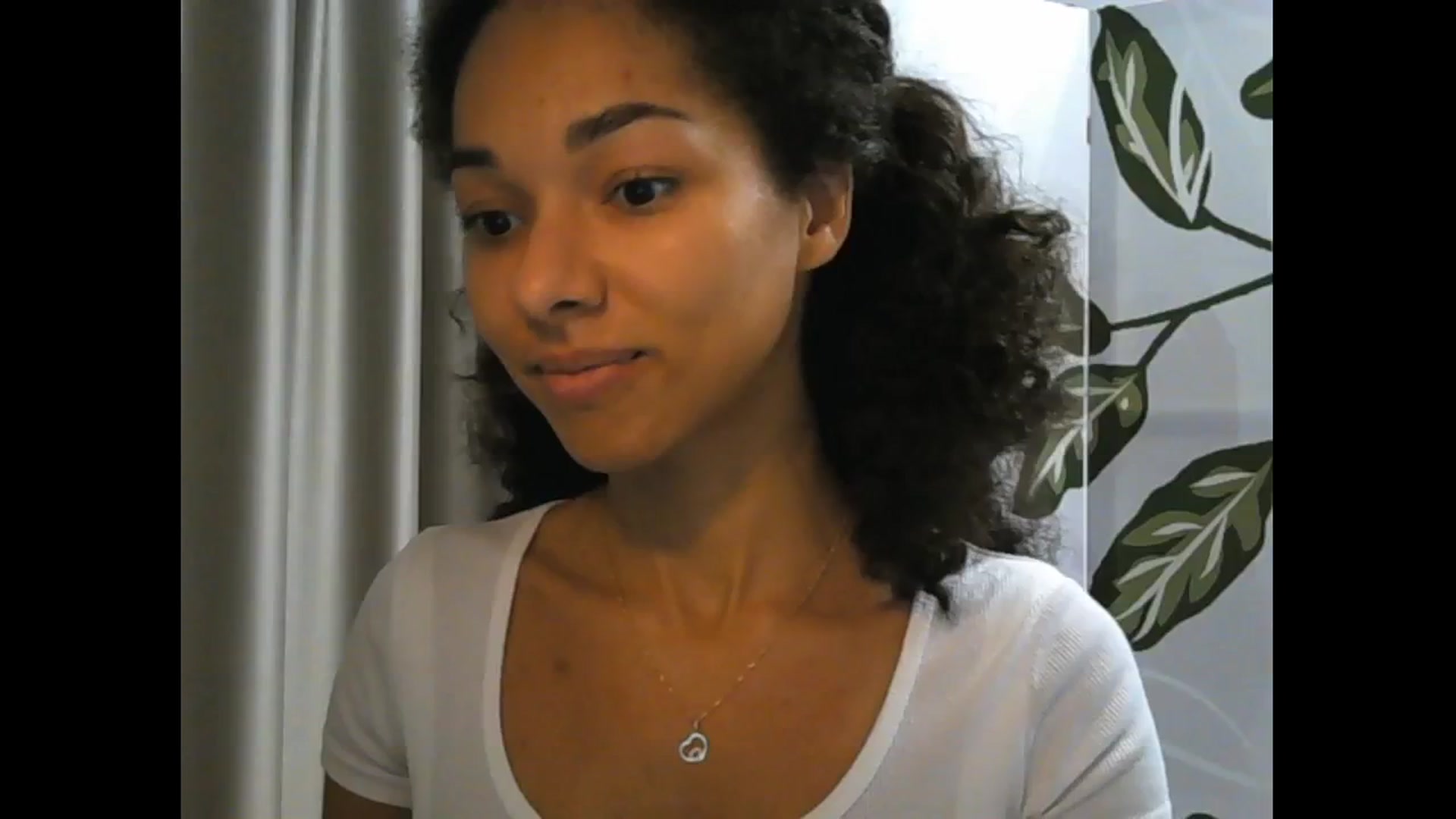 Gallery image thumbnail from Carmel_Dee's myfreecams stream on, 11/06/2024, 15:31 image 17 of 20