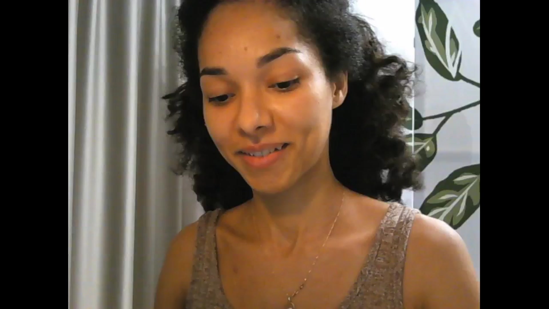 Gallery image thumbnail from Carmel_Dee's myfreecams stream on, 11/07/2024, 17:11 image 11 of 20