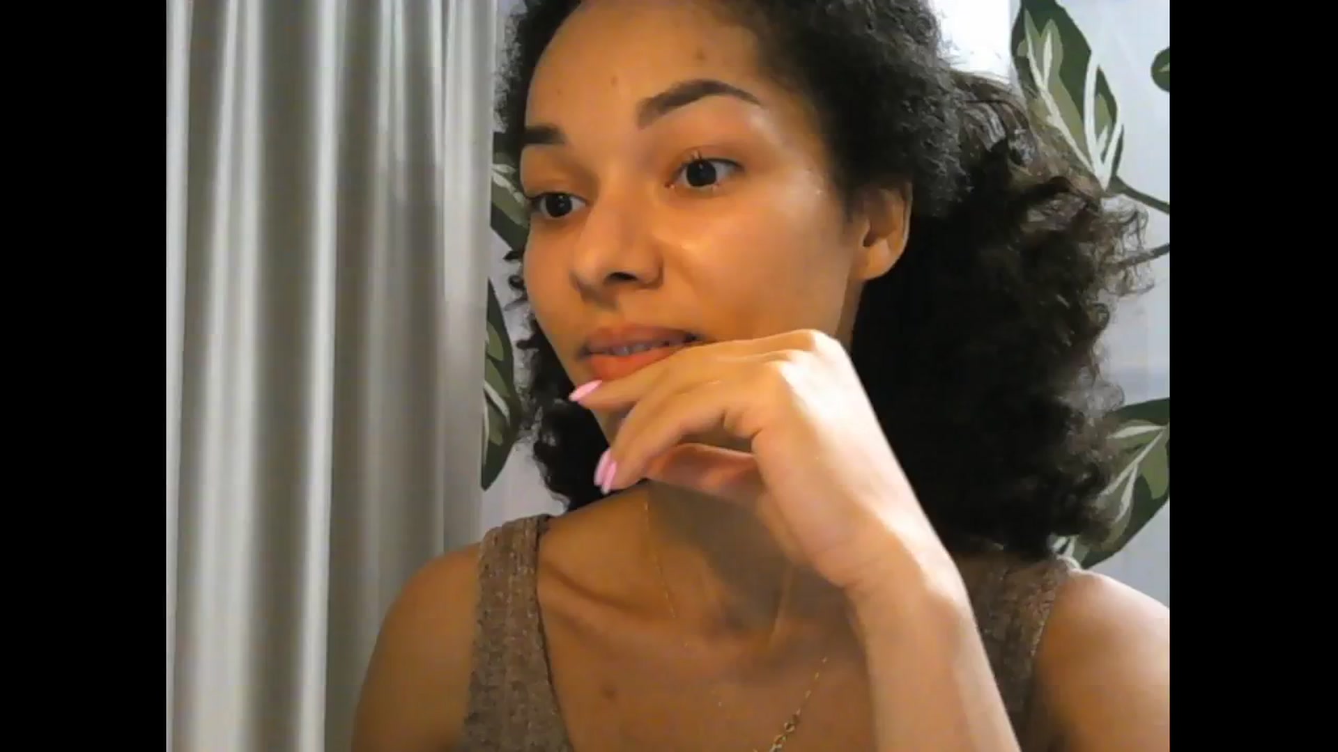 Gallery image thumbnail from Carmel_Dee's myfreecams stream on, 11/07/2024, 17:11 image 7 of 20