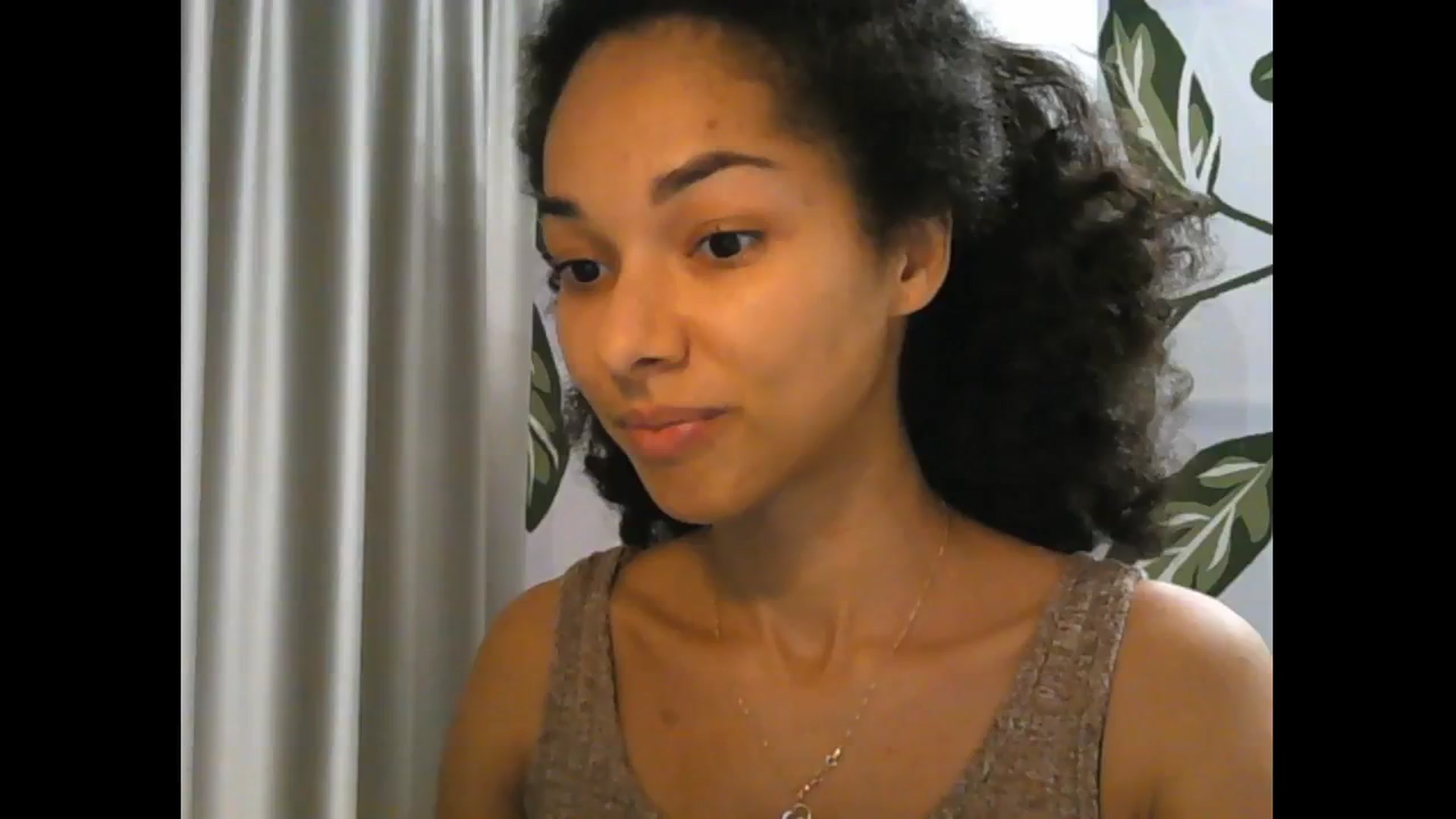 Gallery image thumbnail from Carmel_Dee's myfreecams stream on, 11/07/2024, 17:11 image 5 of 20