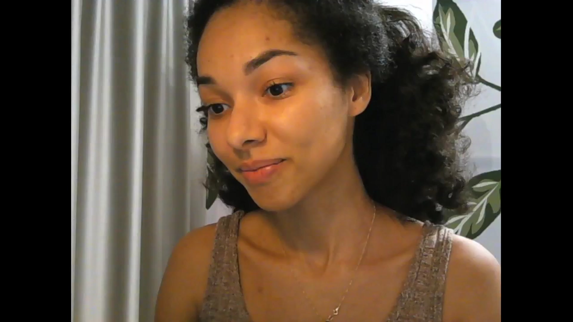 Gallery image thumbnail from Carmel_Dee's myfreecams stream on, 11/07/2024, 17:11 image 2 of 20